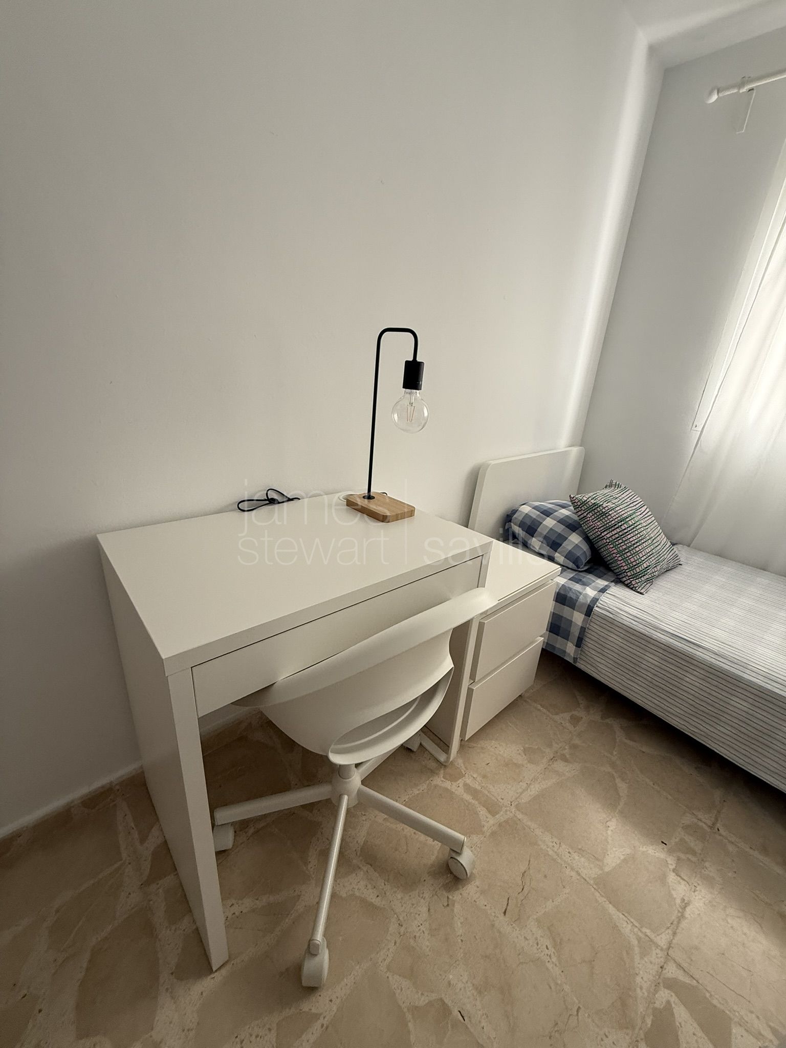 Ground-Floor Apartment for Sale in Pueblo Nuevo de Guadiaro, Sotogrande