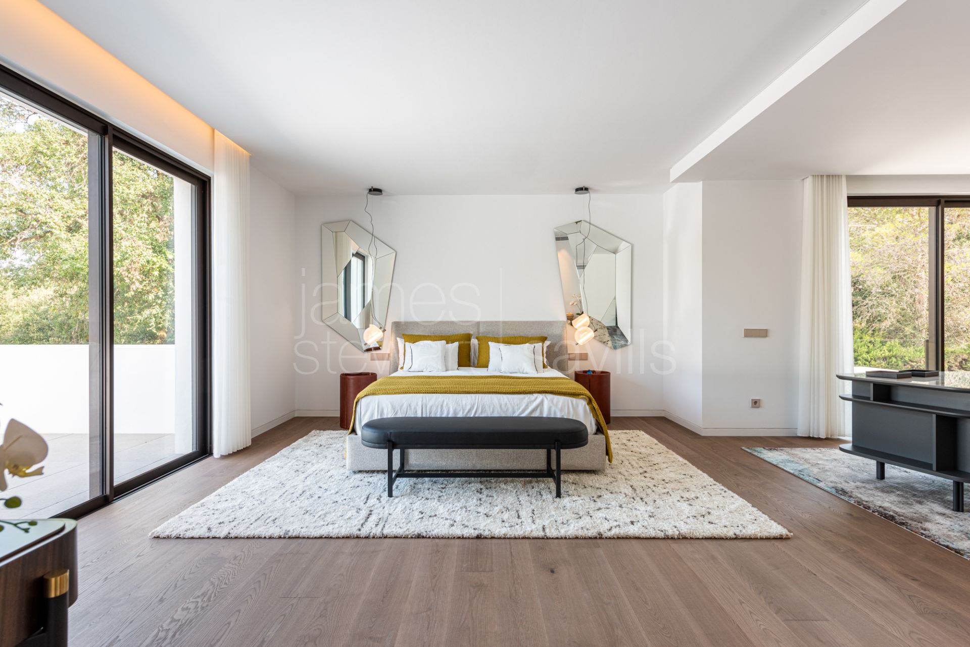 Villa contemporánea junto al hoyo 17 del Real Club Valderrama, Sotogrande