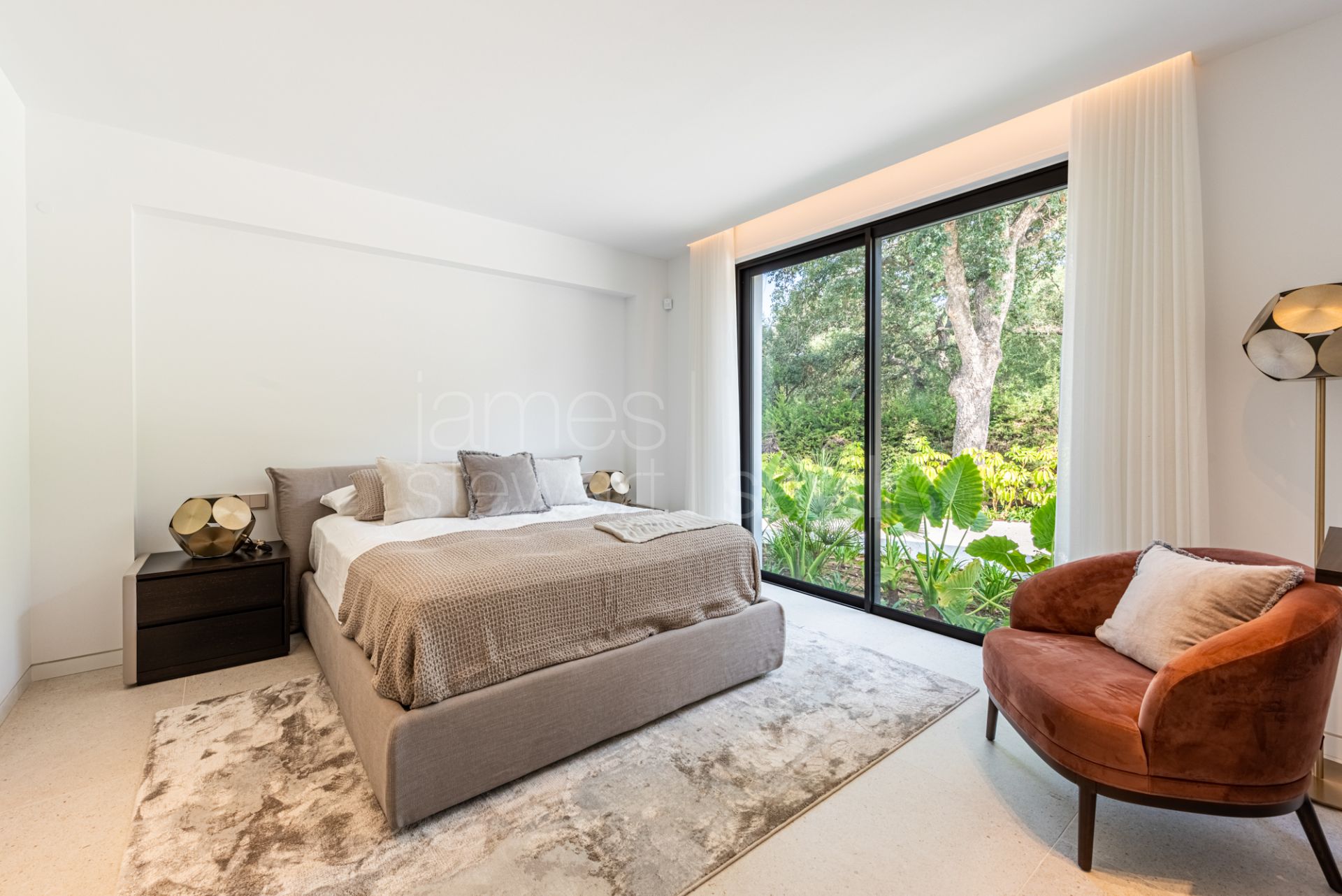 Villa contemporánea junto al hoyo 17 del Real Club Valderrama, Sotogrande