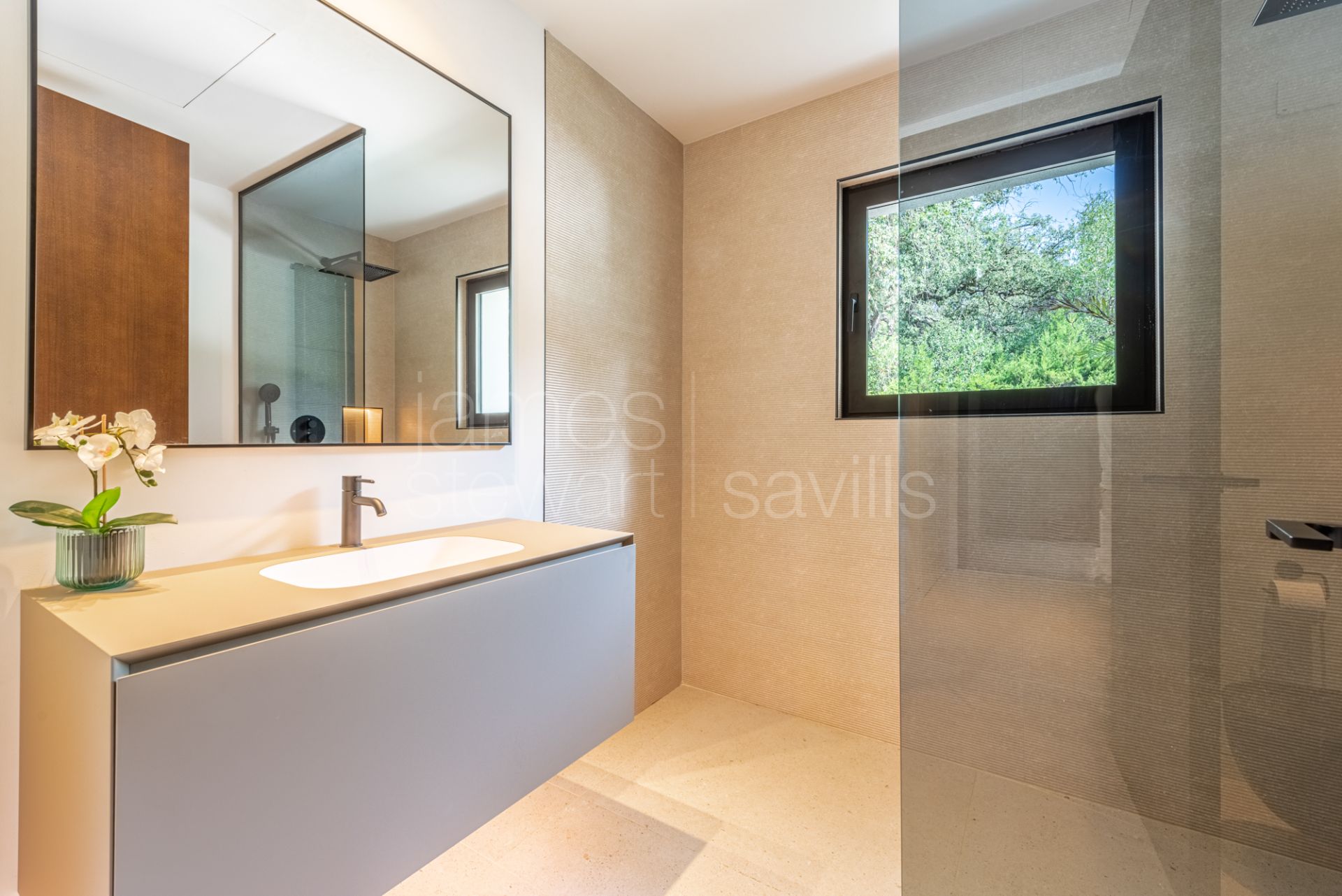 Villa contemporánea junto al hoyo 17 del Real Club Valderrama, Sotogrande