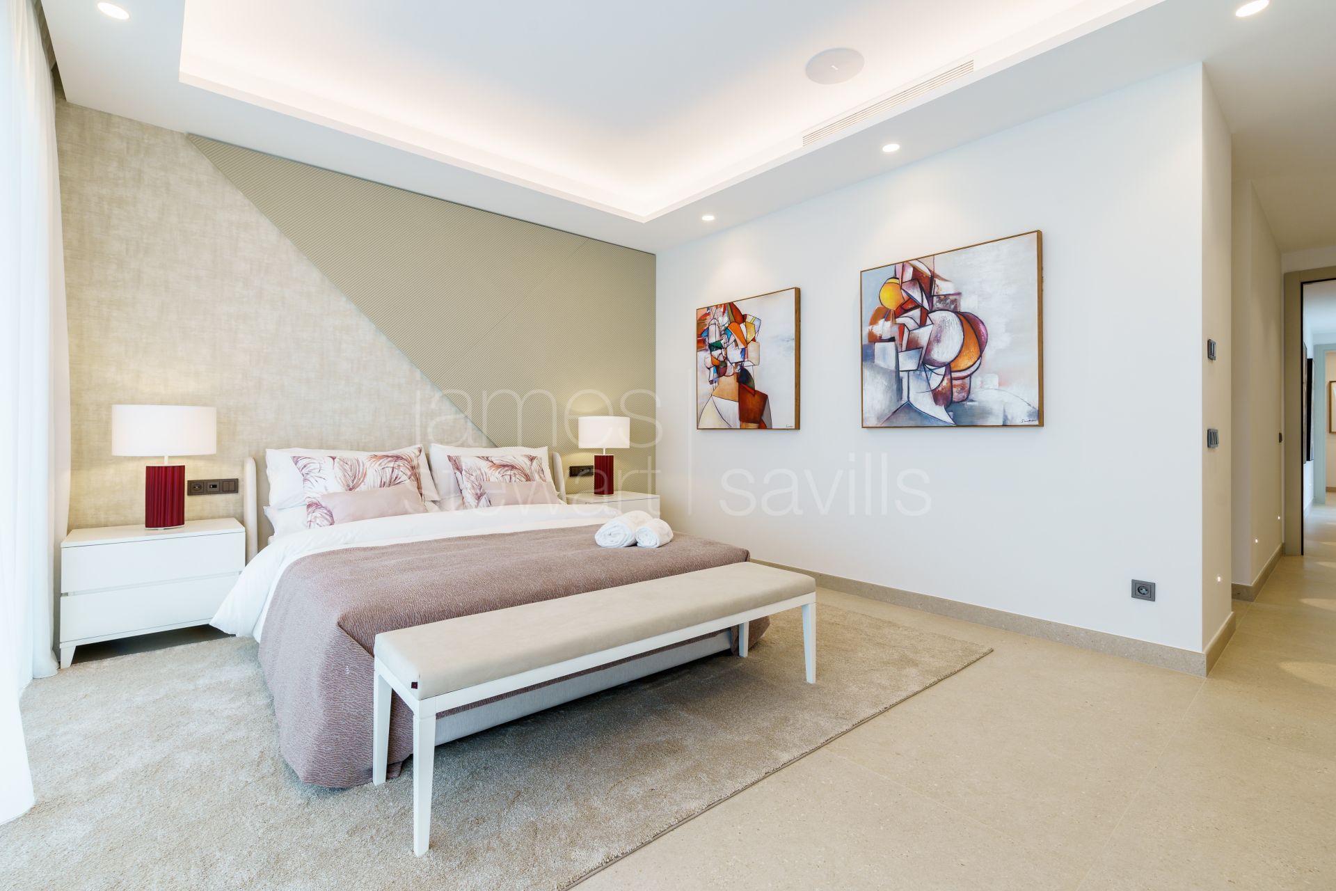 Contemporary villa with sea views in La Zagaleta