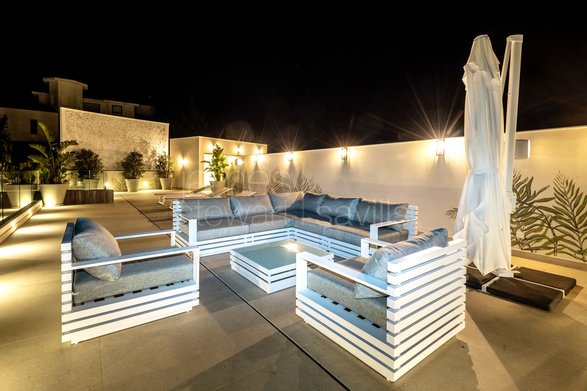 Contemporary villa with sea views in La Zagaleta