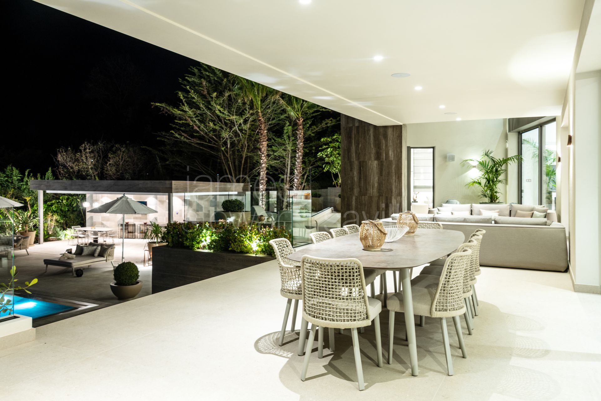 Contemporary villa with sea views in La Zagaleta
