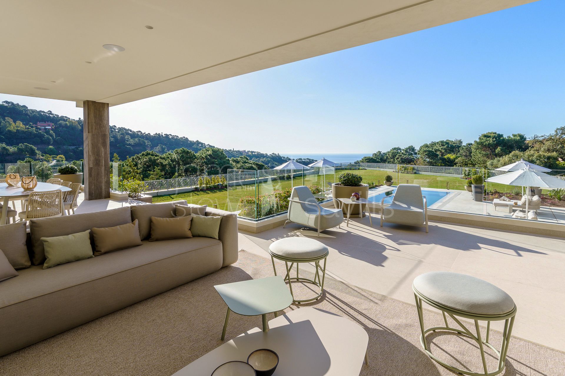 Contemporary villa with sea views in La Zagaleta
