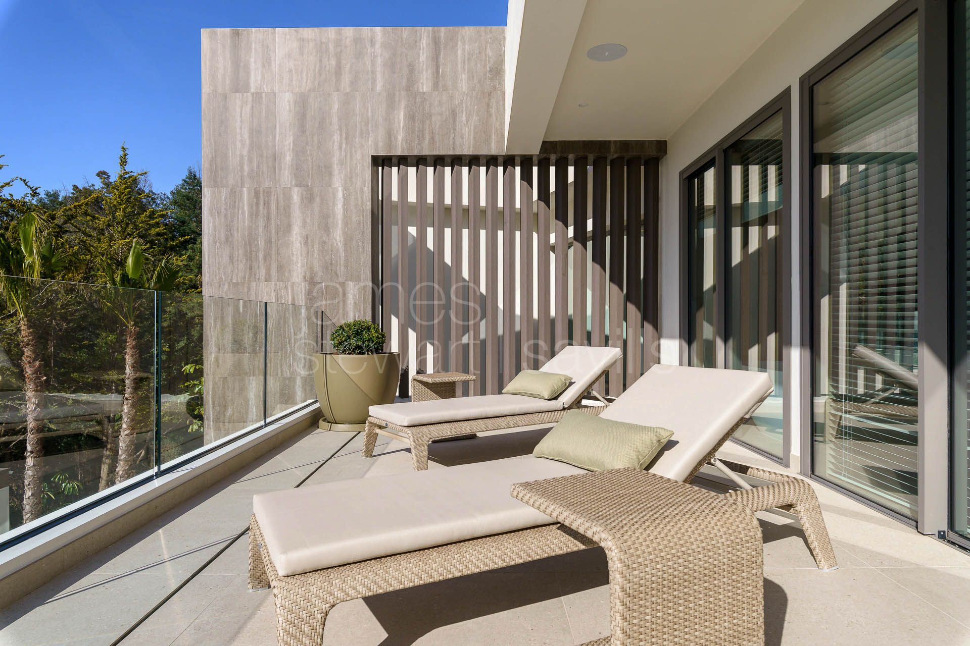 Contemporary villa with sea views in La Zagaleta