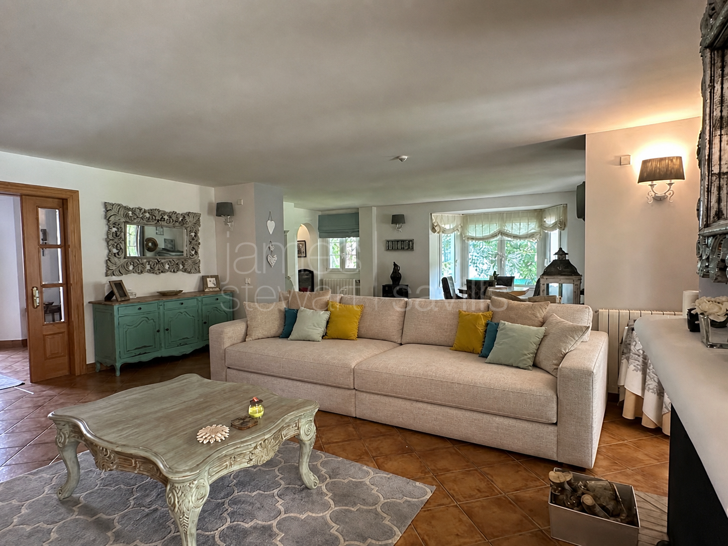 Amplia villa familiar con gran piscina y jardin cerca del Colegio Internacional de Sotogrande