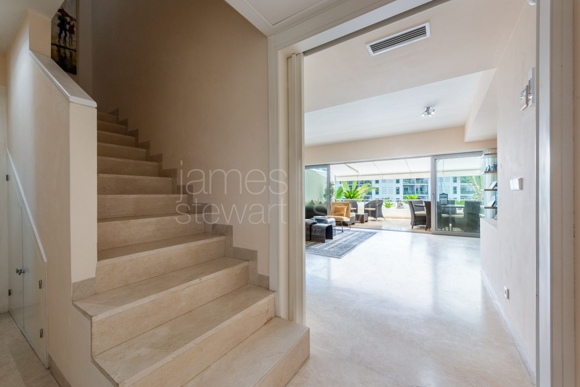 South facing Duplex penthouse in Sotogrande Marina