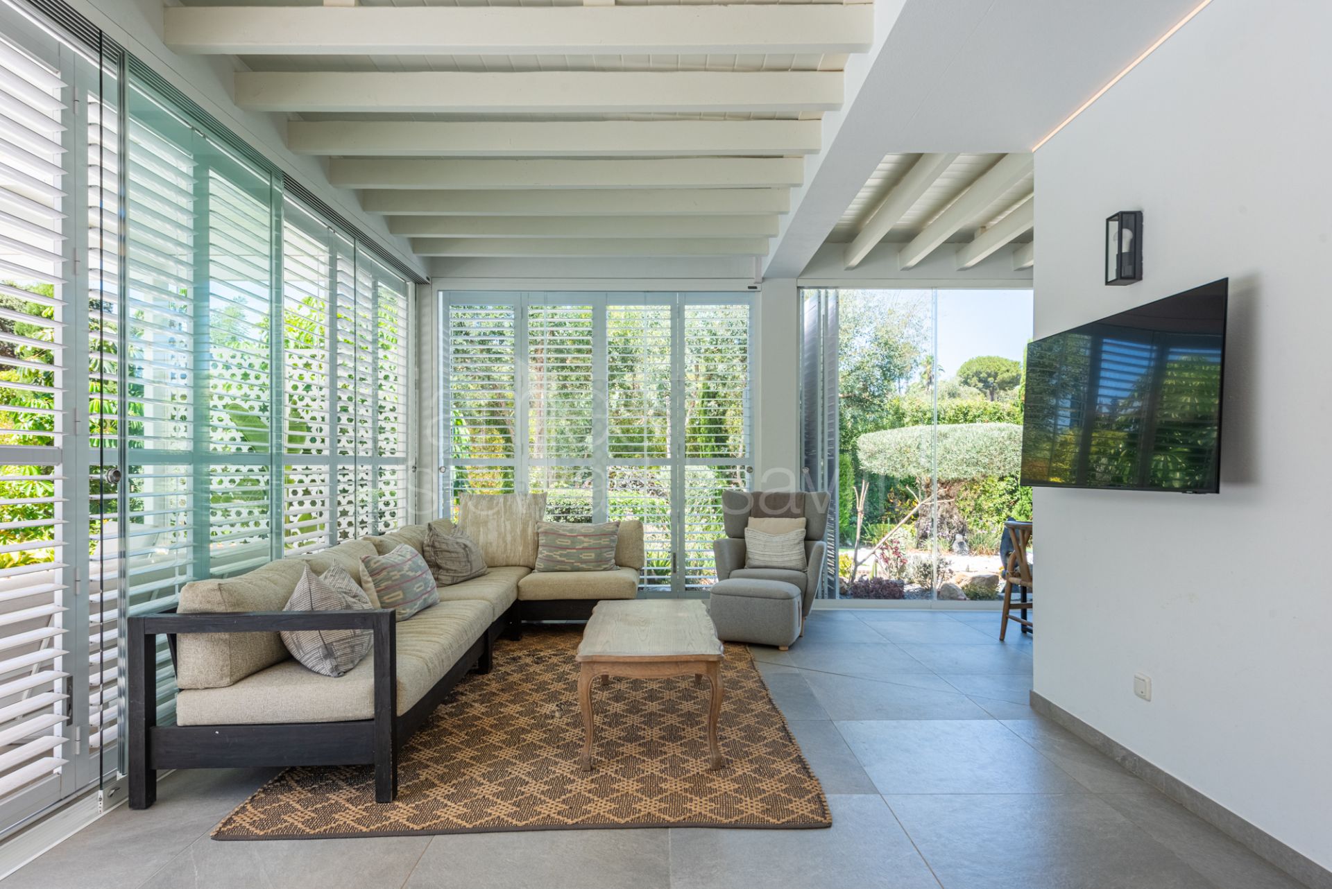 Beautifully renovated one of a kind villa in Sotogrande Costa equipped for sustainable living