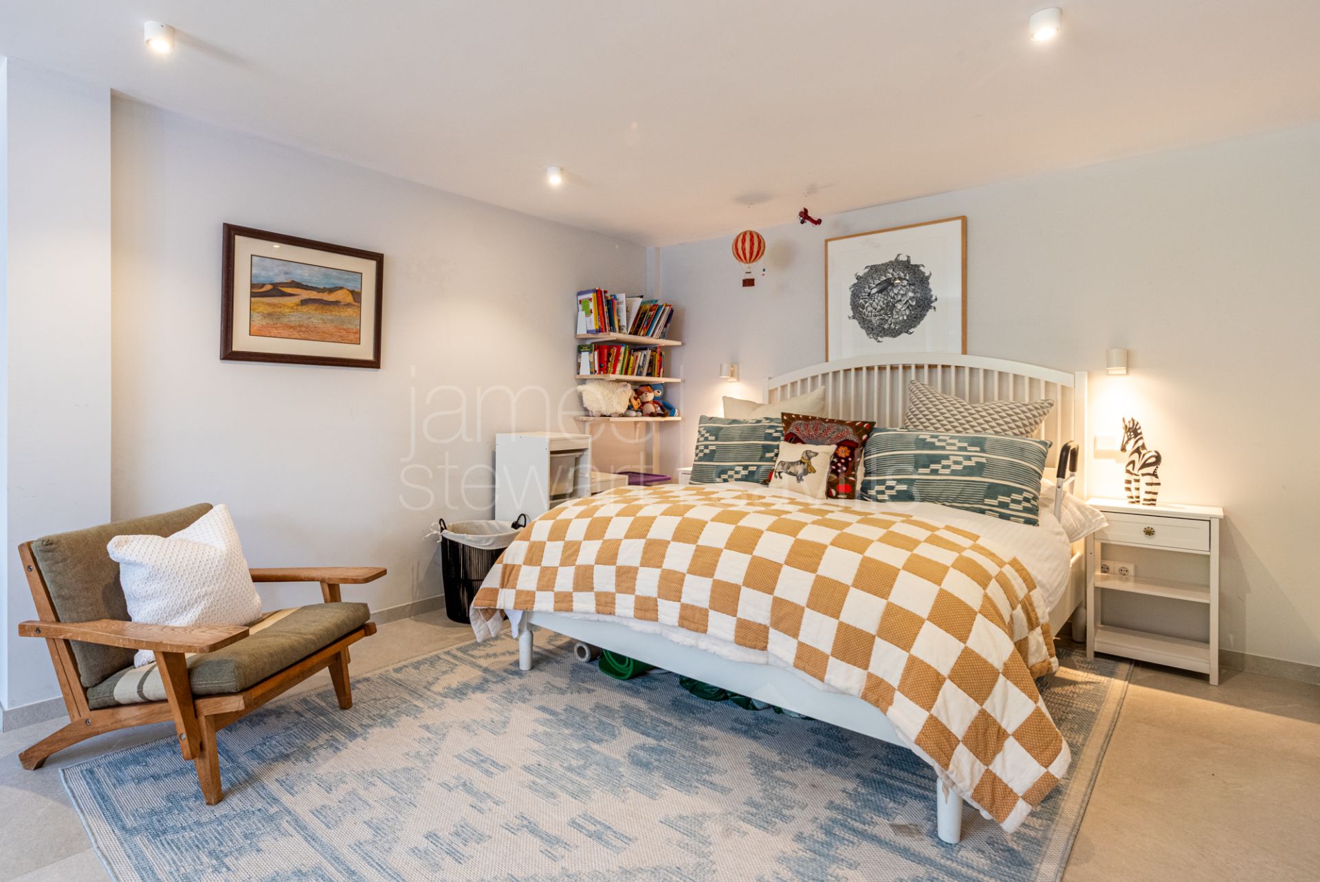 Beautifully renovated one of a kind villa in Sotogrande Costa equipped for sustainable living