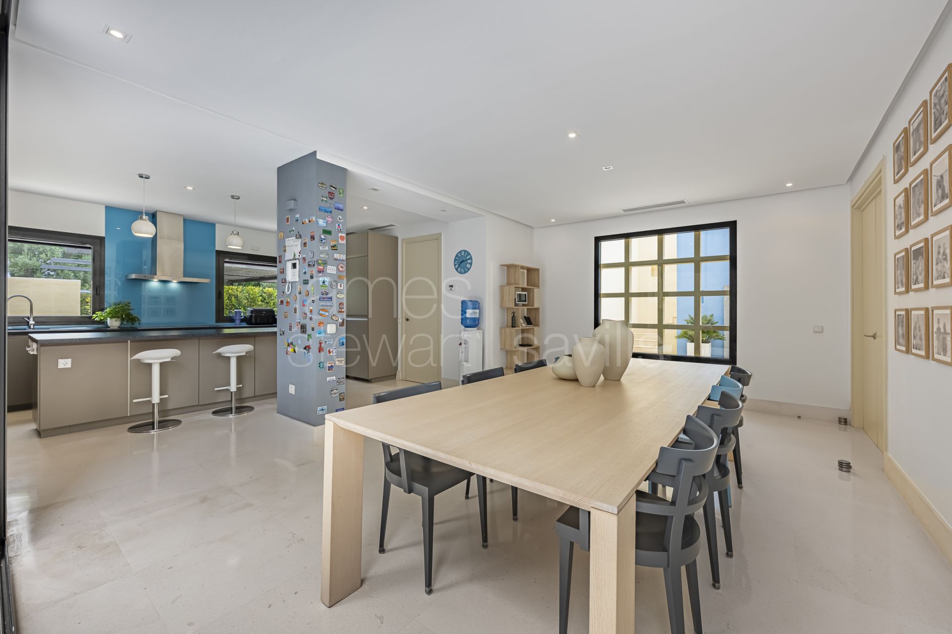 Villa contemporánea con casa de invitados en Las Cimas I, Sotogrande Alto