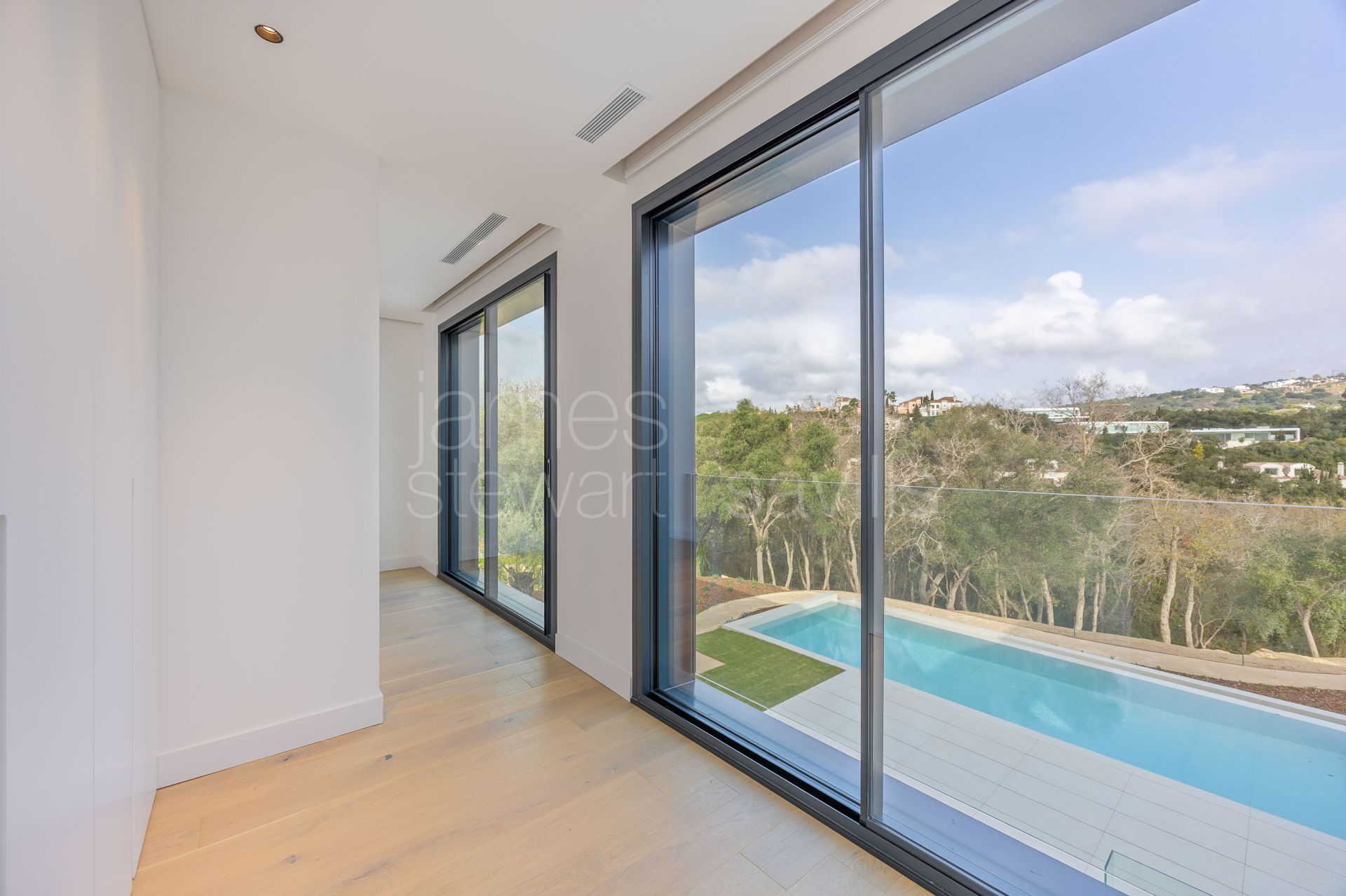 Contemporary Six-Bedroom Villa in Sotogrande Alto