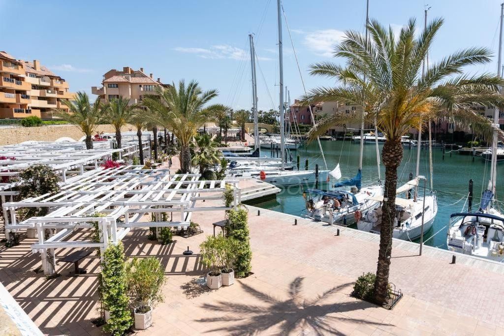 Apartamento de dos dormitorios en La Marina de Sotogrande