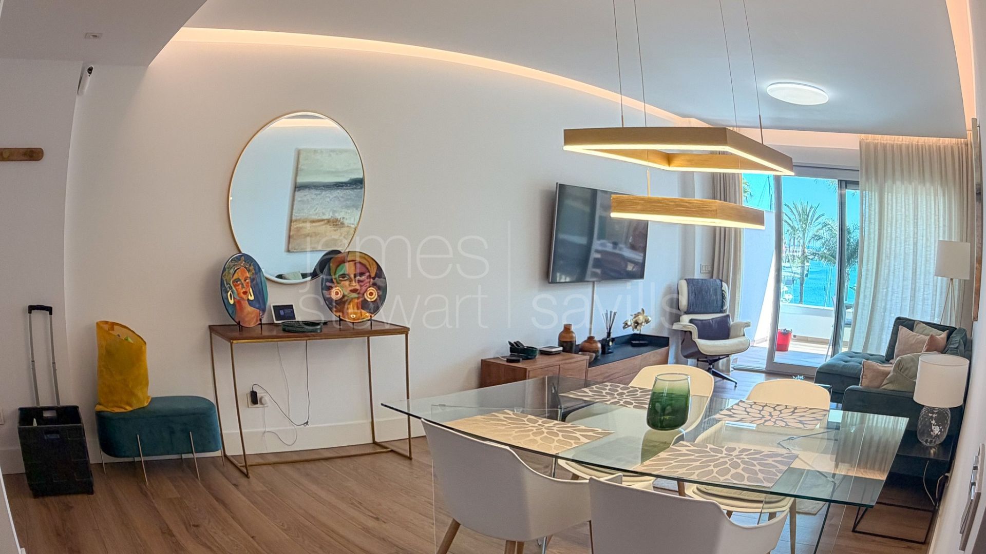 Two-bedroom apartment for sale in Sotogrande Marina