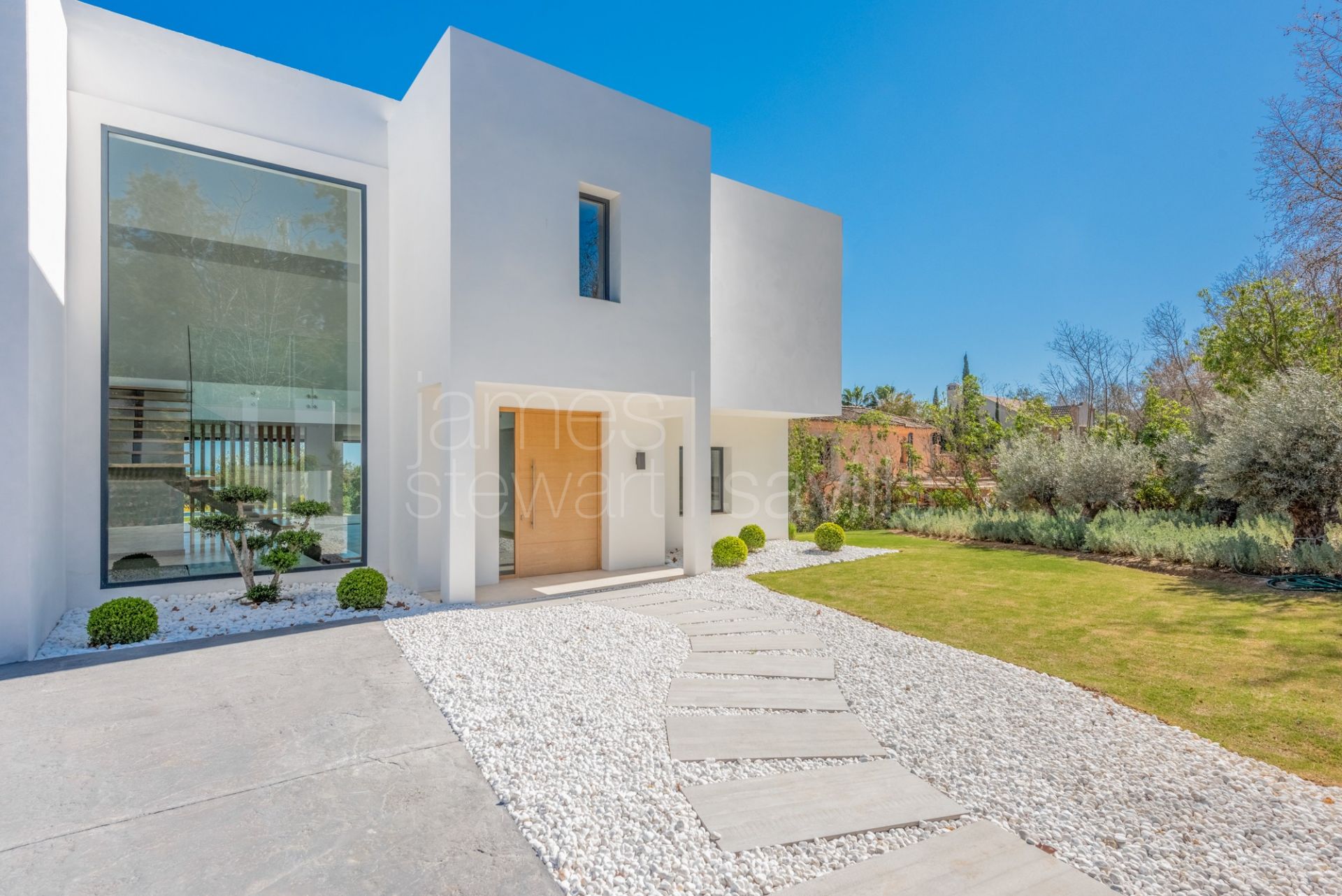 Spectacular modern style east facing villa with fabulous mountain and sea views.