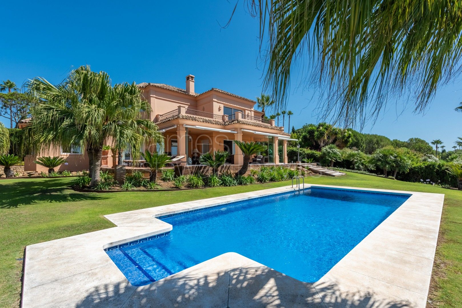 Excelente villa en impecable estado en Sotogrande Alto