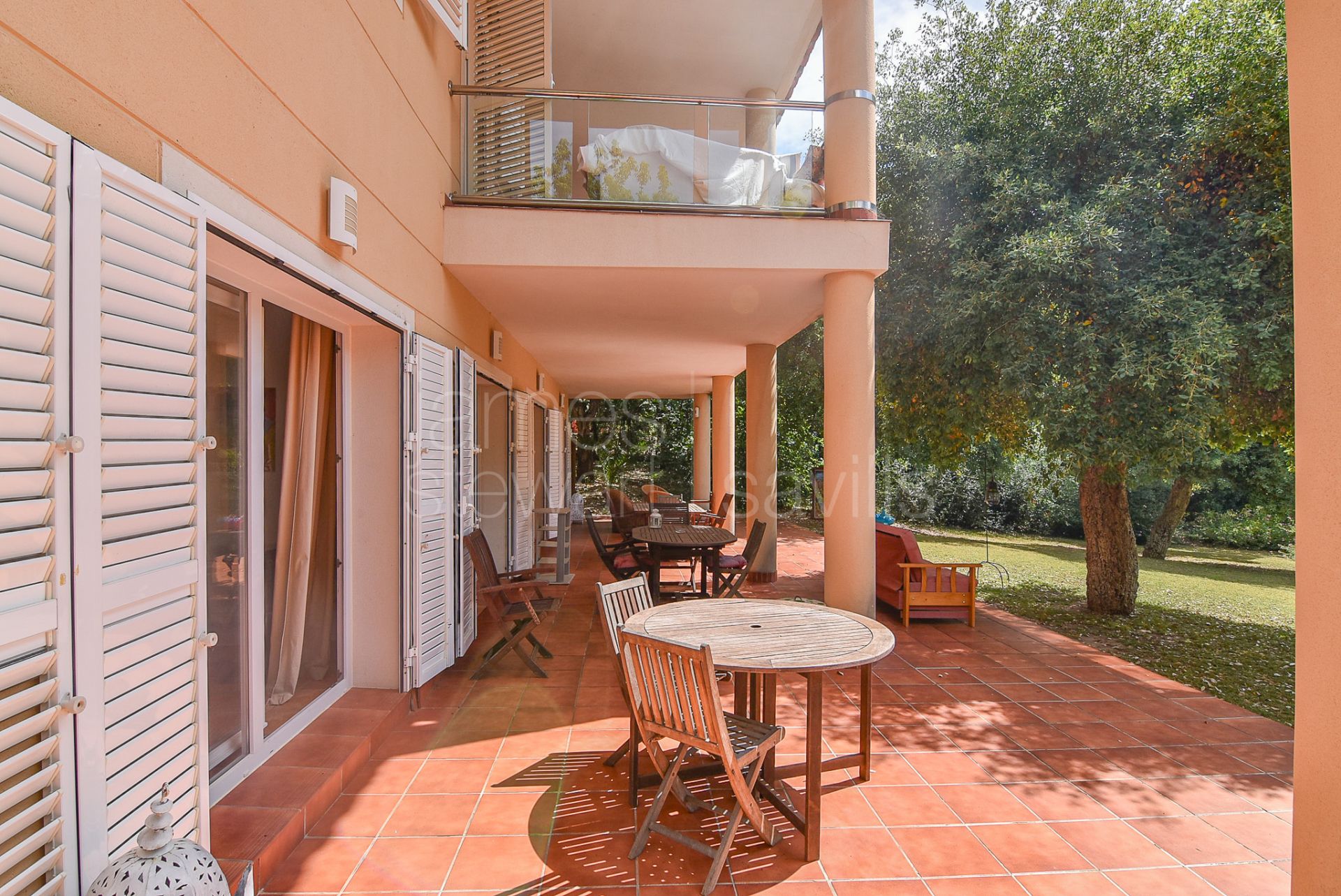 Spacious villa in one of the desirable streets of central Sotogrande