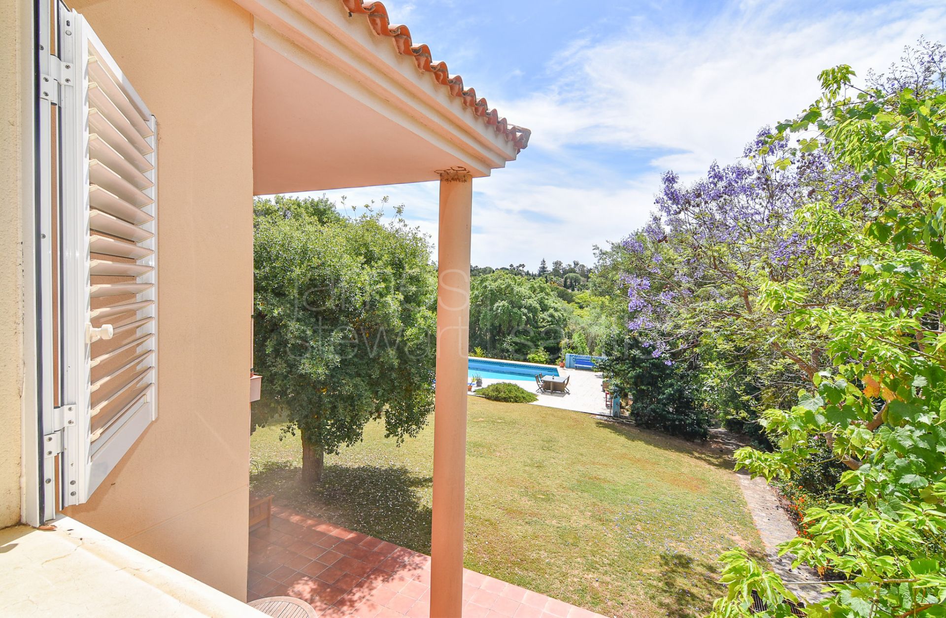 Spacious villa in one of the desirable streets of central Sotogrande