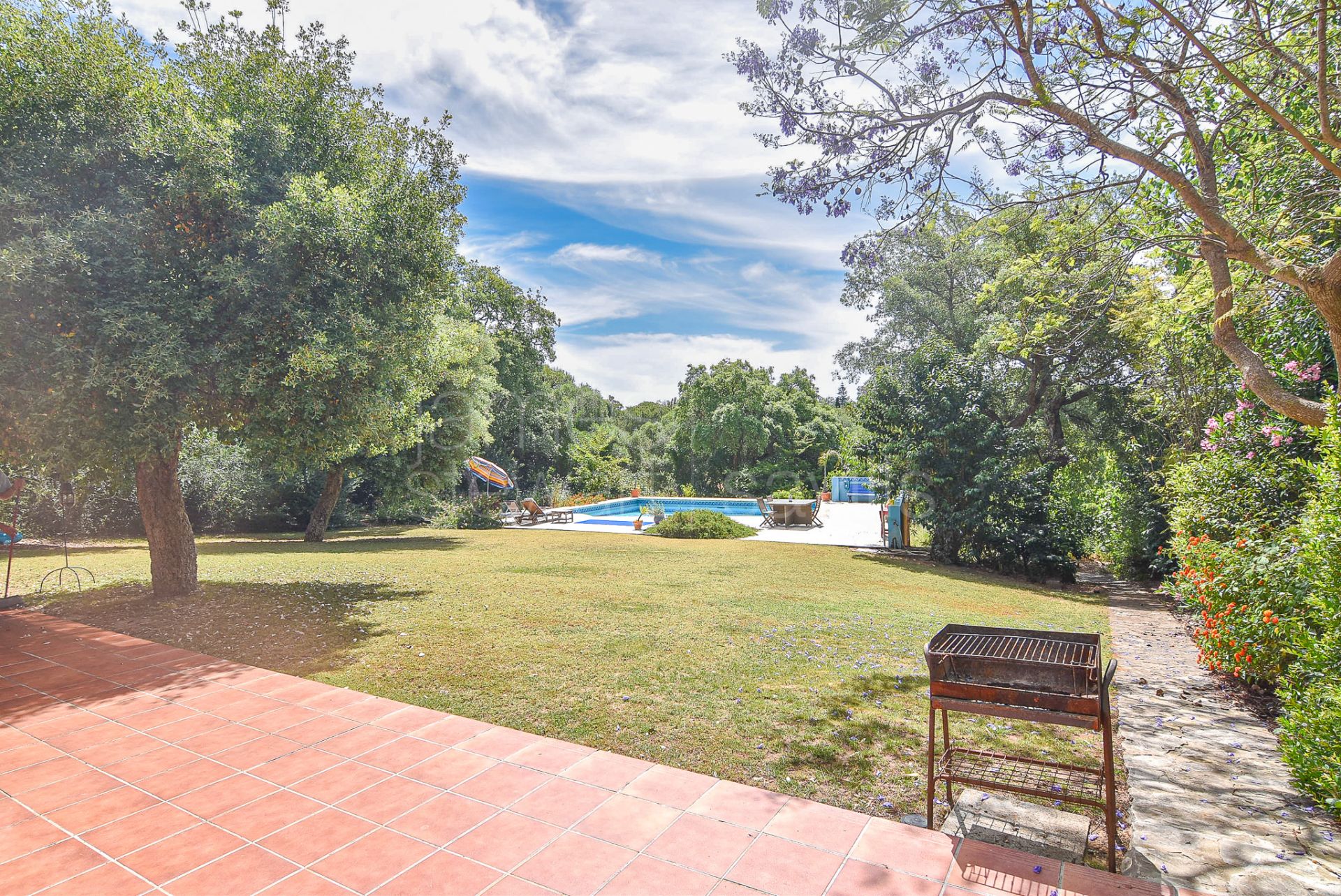 Spacious villa in one of the desirable streets of central Sotogrande