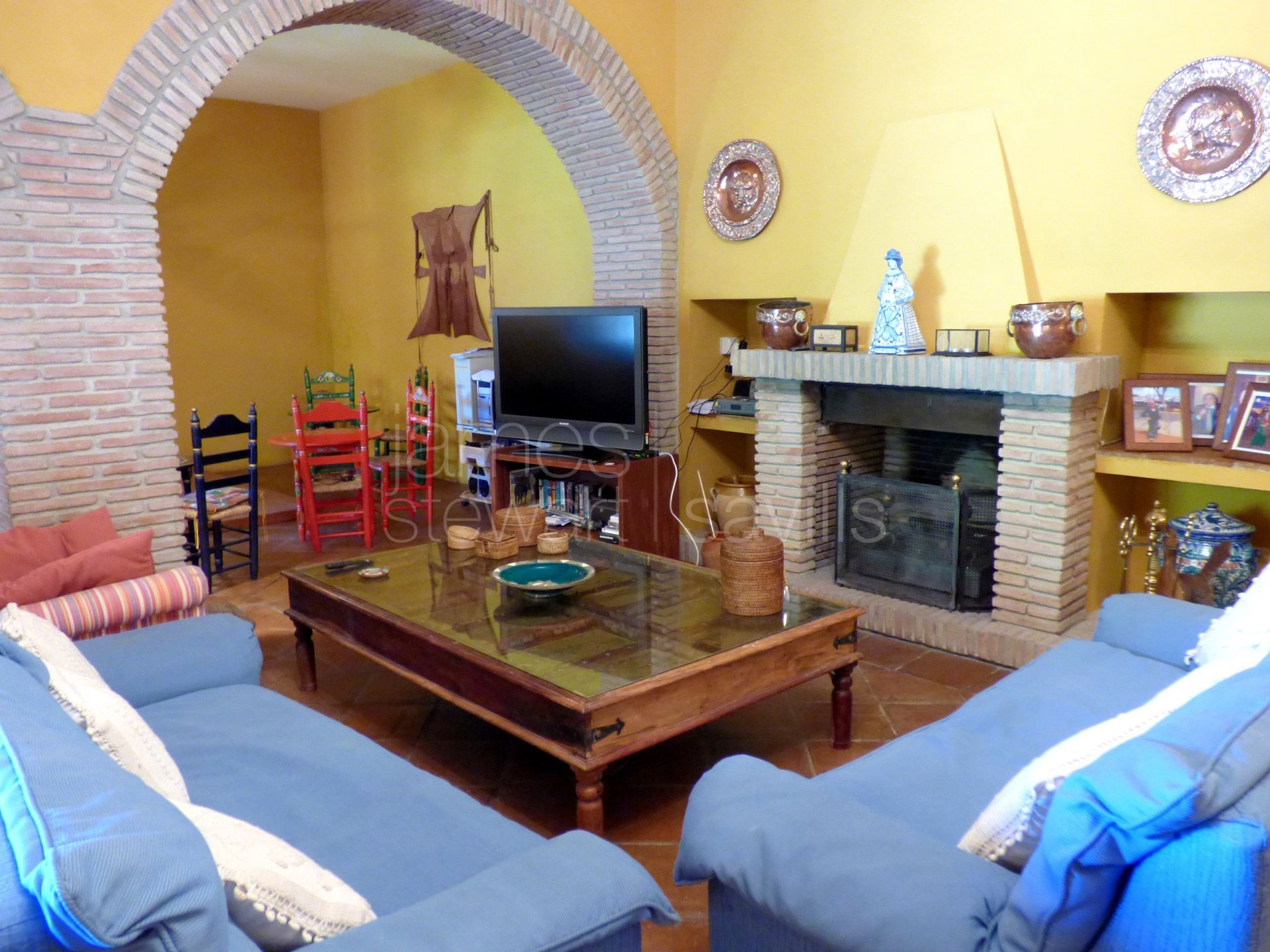 Excelente villa de altísima calidad con vistas panorámicas pero a la vez mucha privacidad