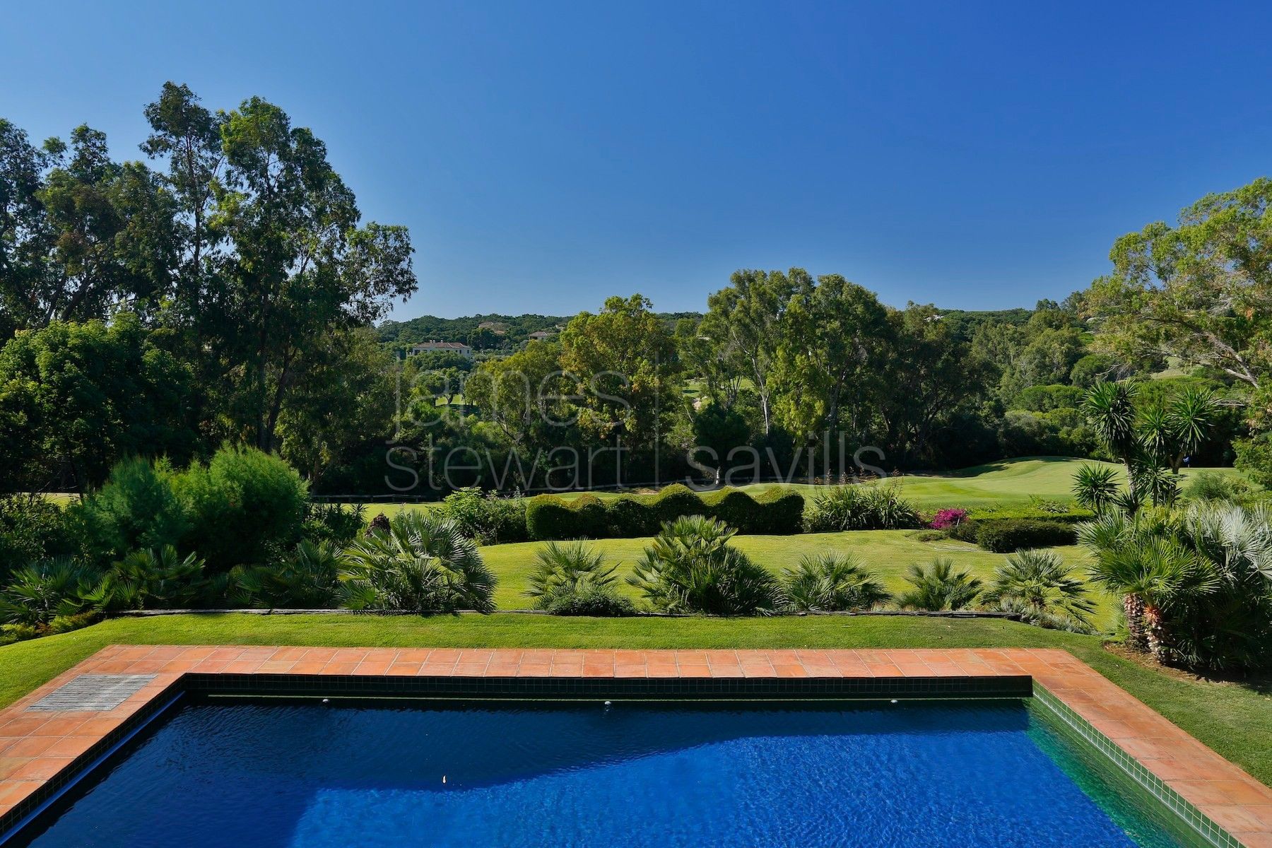 Lovely colonial style villa frontline to the Almenara Golf Course
