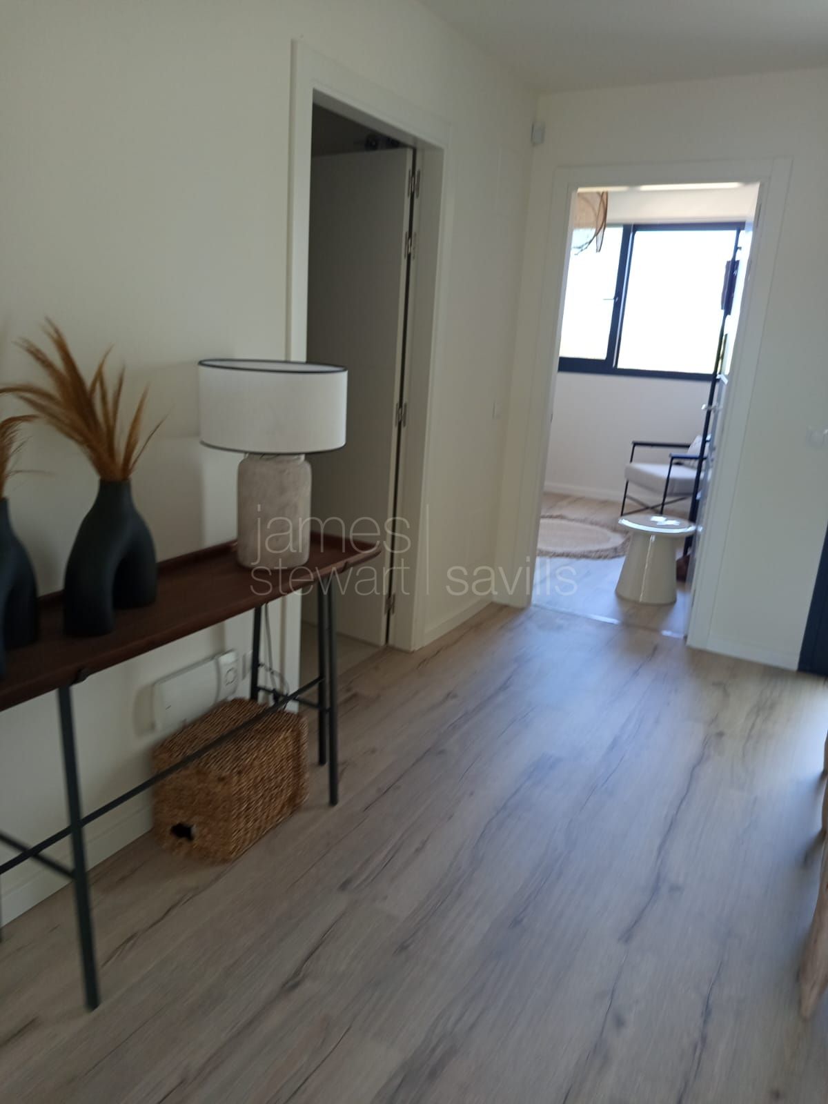 Casas adosadas de nueva construcción en Bahía de las Rocas.