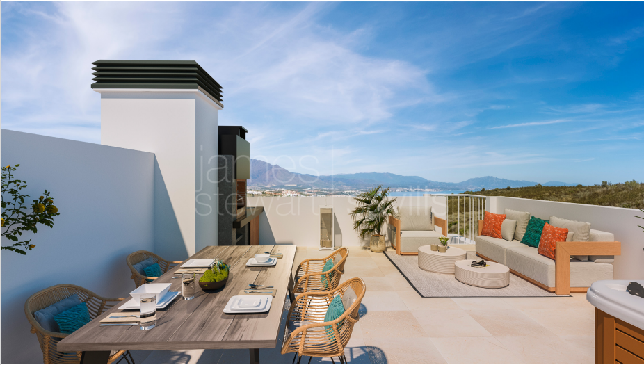 Casas adosadas de nueva construcción en Bahía de las Rocas.