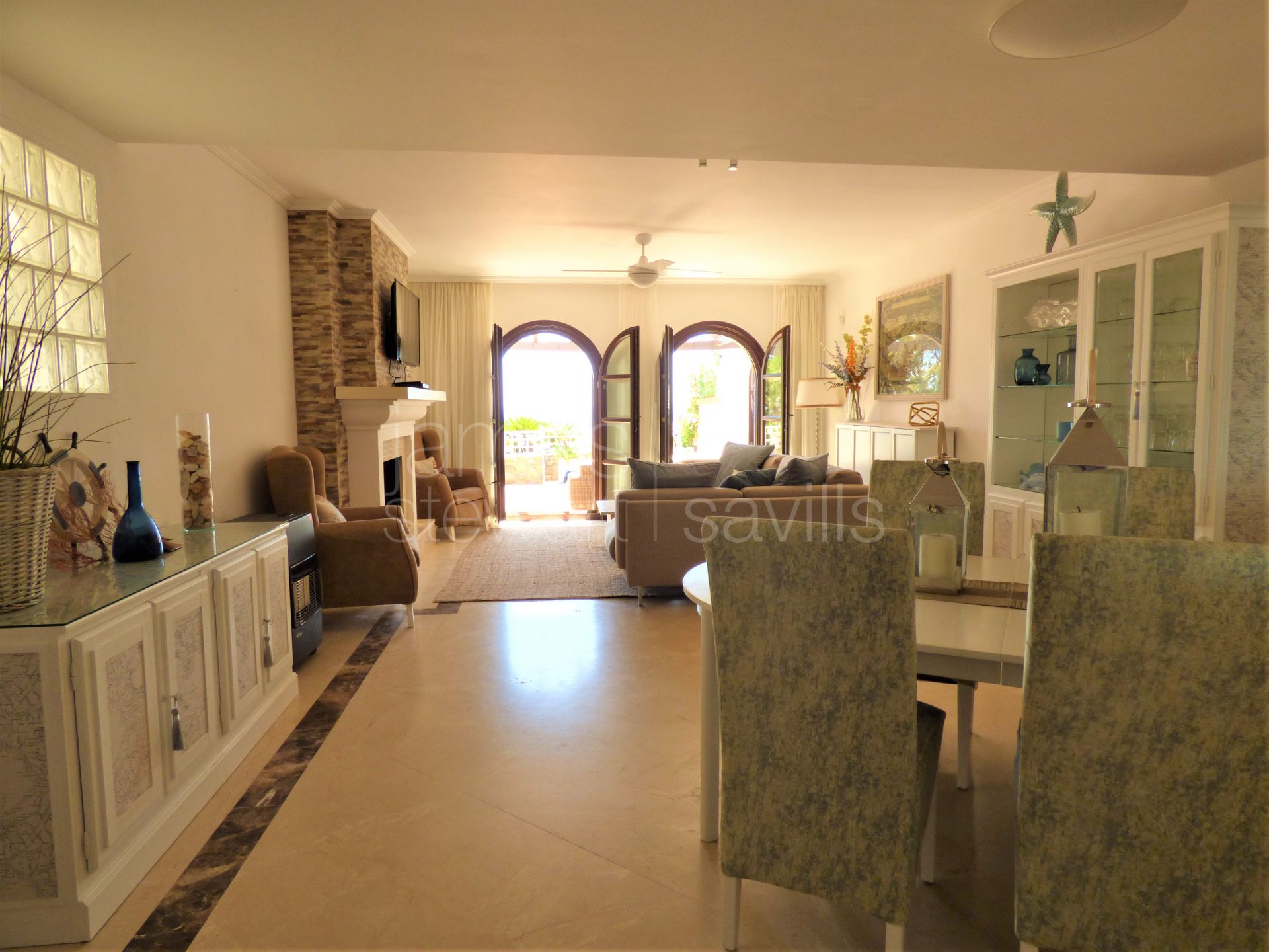 Casa adosada en Alcaidesa ¡a tan solo 35m de la playa!