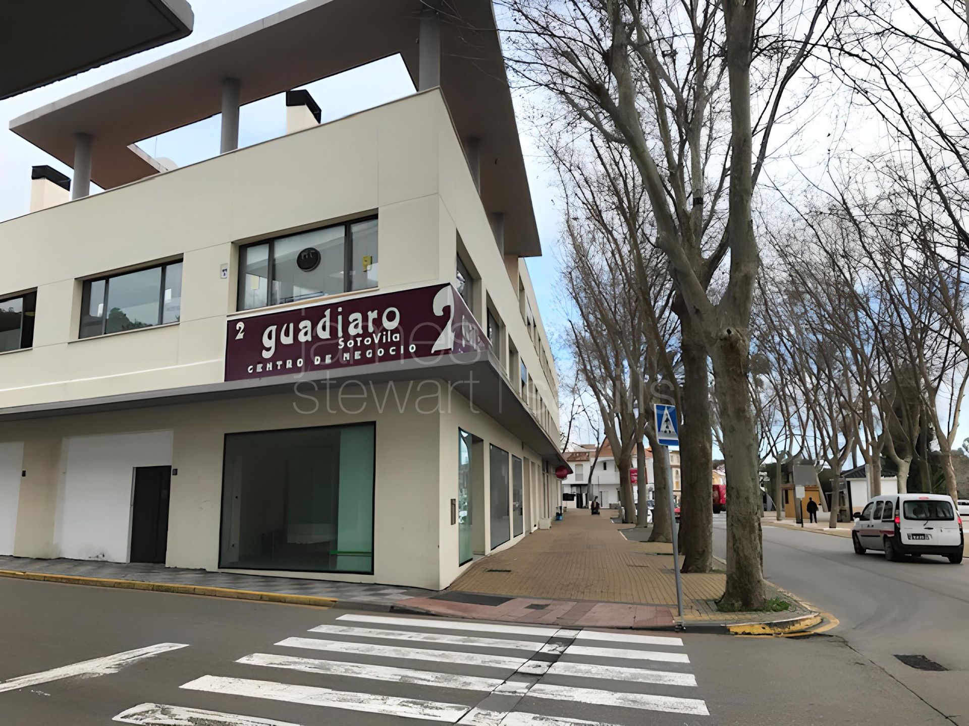 Office in Guadiaro for sale