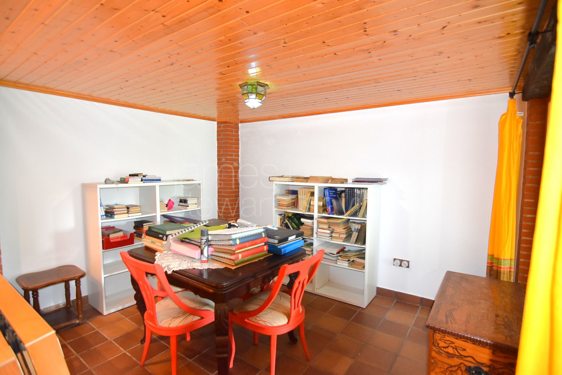 Casa adosada cerca de la playa de Torreguadiaro: Una casa familiar ideal