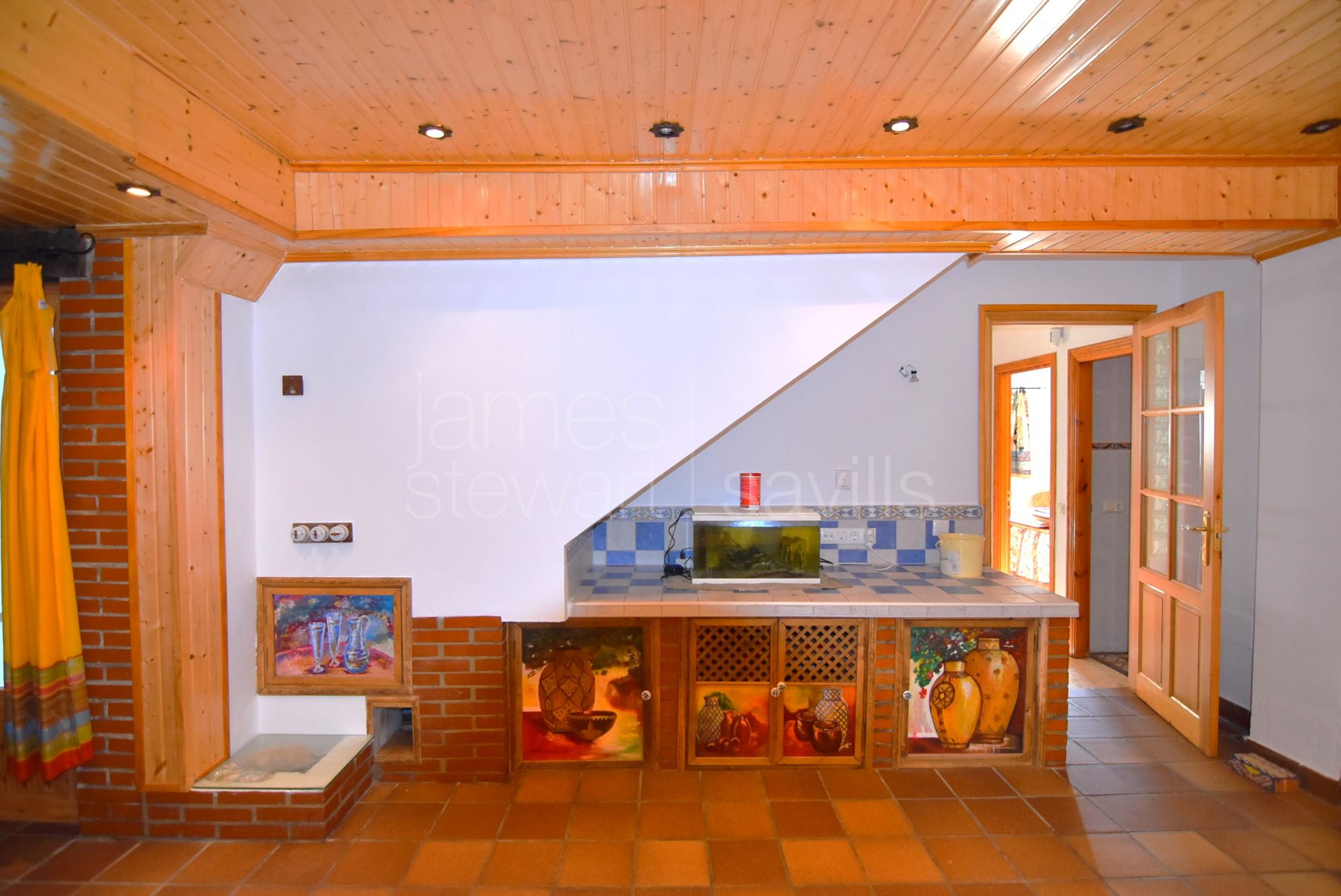 Casa adosada cerca de la playa de Torreguadiaro: Una casa familiar ideal