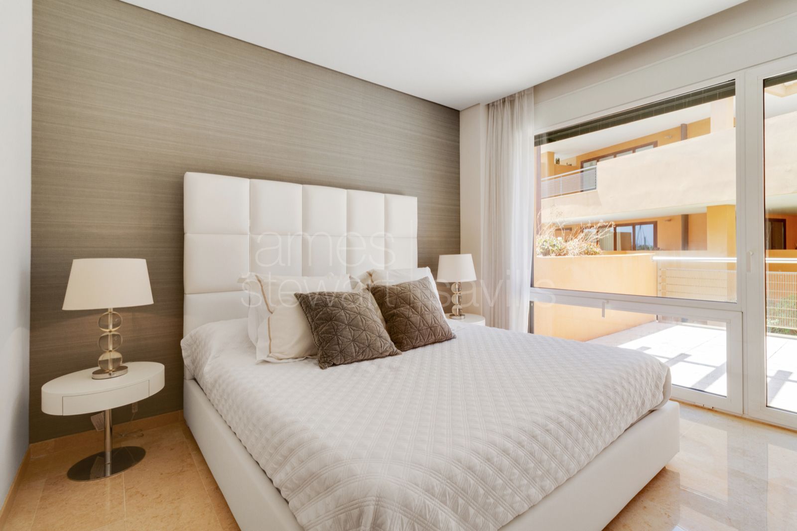 2 Bedroom apartment with views to La Marina de Sotogrande