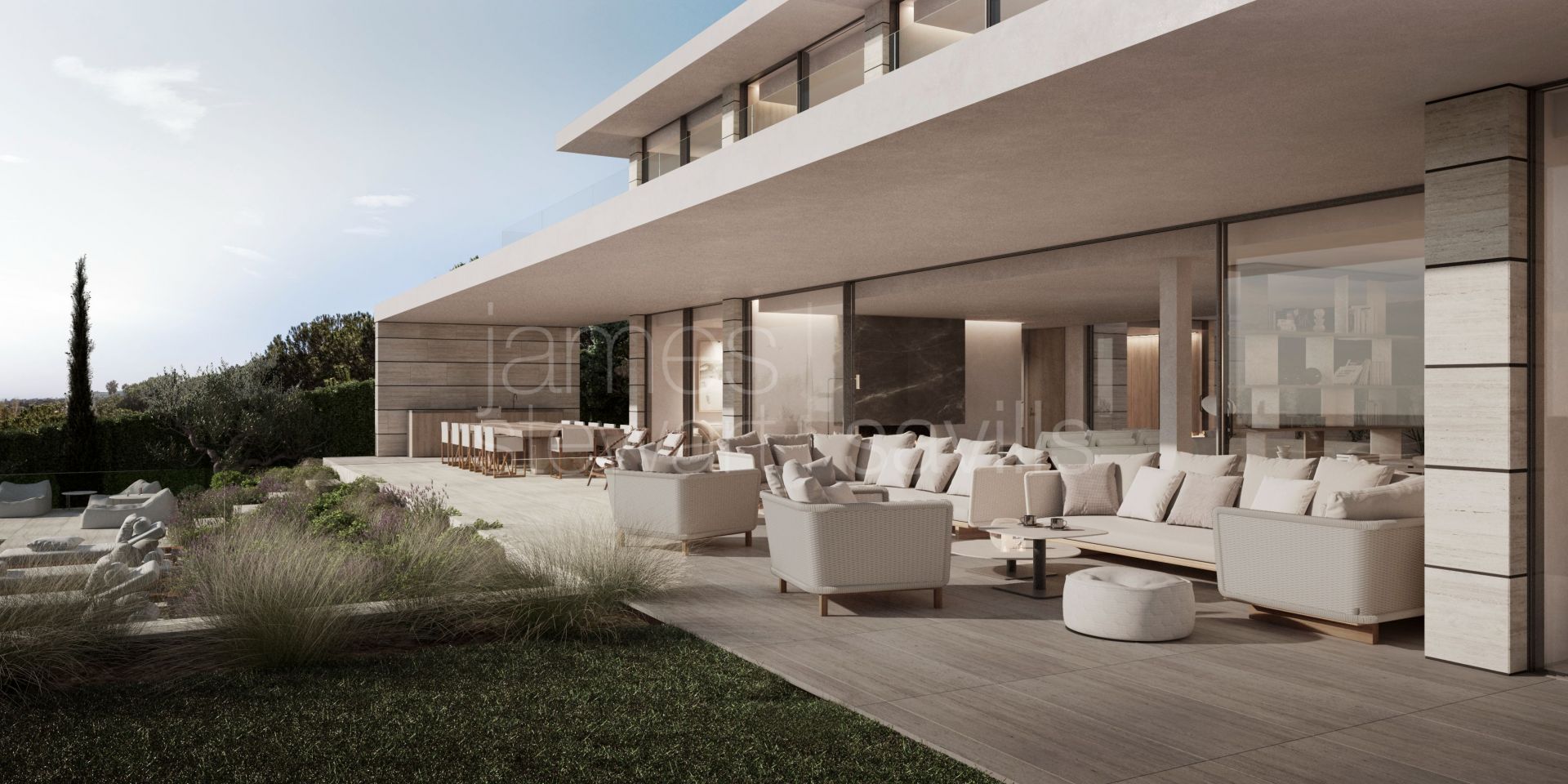 Villa en construcción casi terminada en zona de Almenara, Sotogrande Alto, con fabulosas vistas al golf y al mar