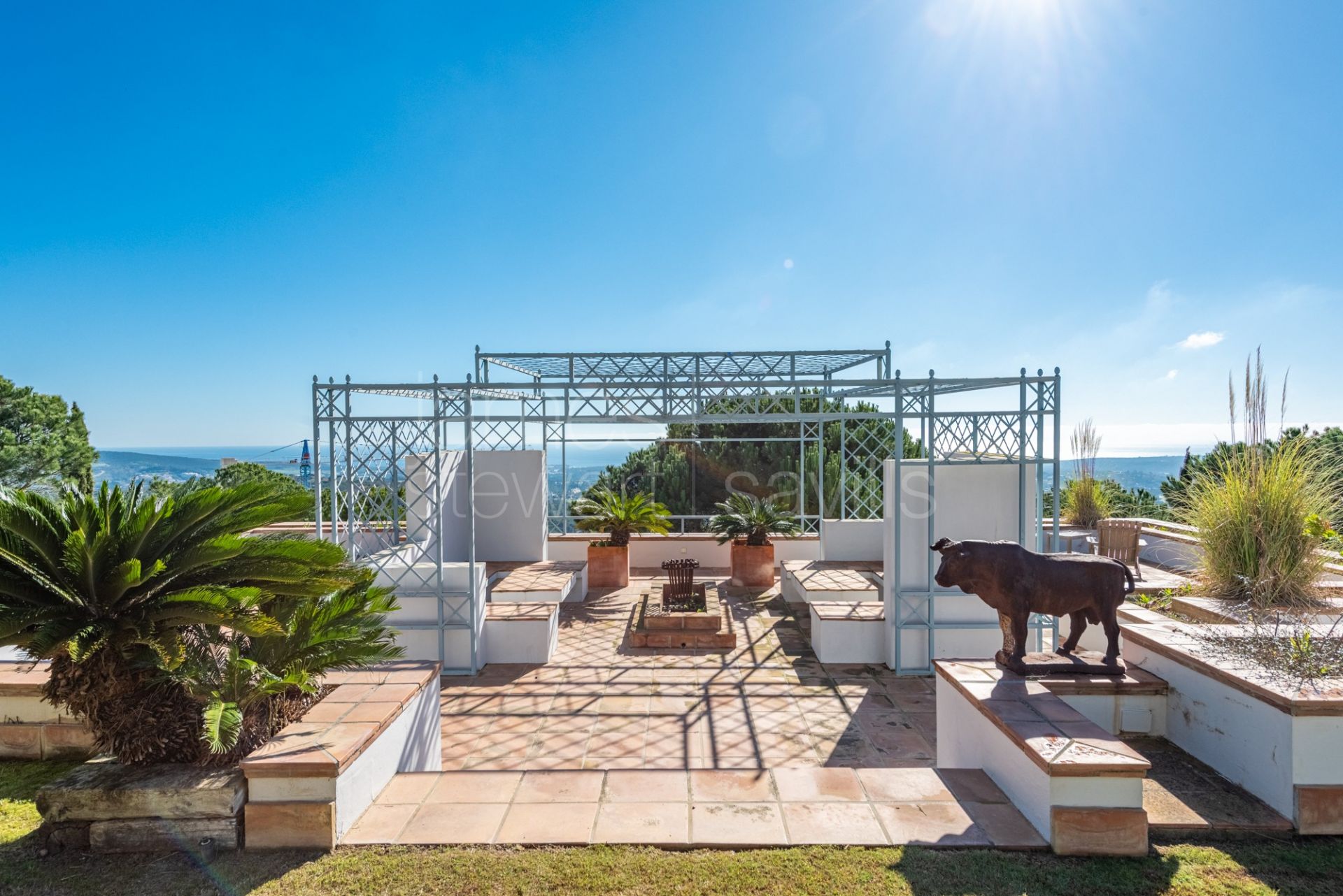 Breathtaking views from a fabulous villa at the highest point of La Reserva, Sotogrande