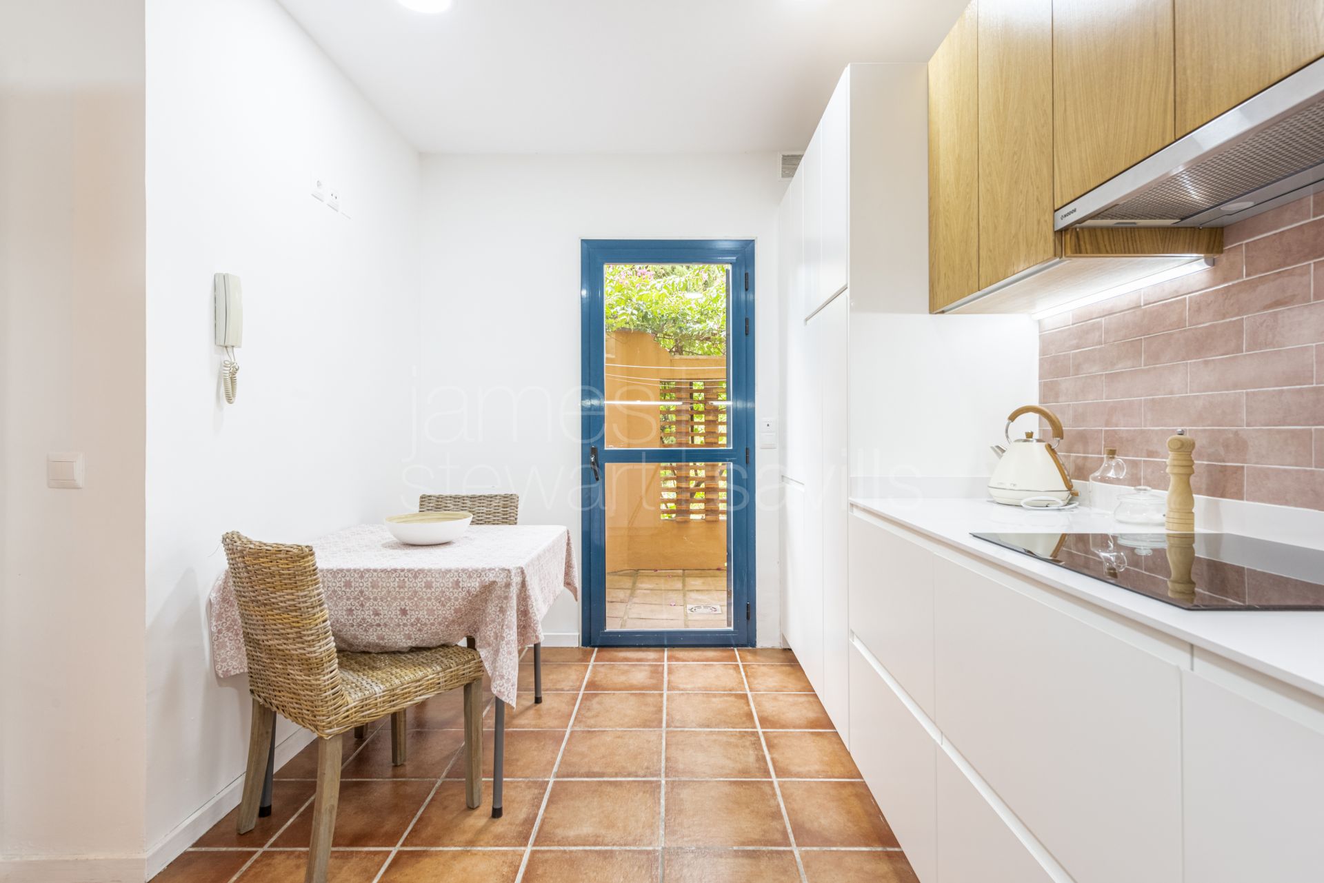 Townhouse in the ever popular El Casar area of Sotogrande Costa