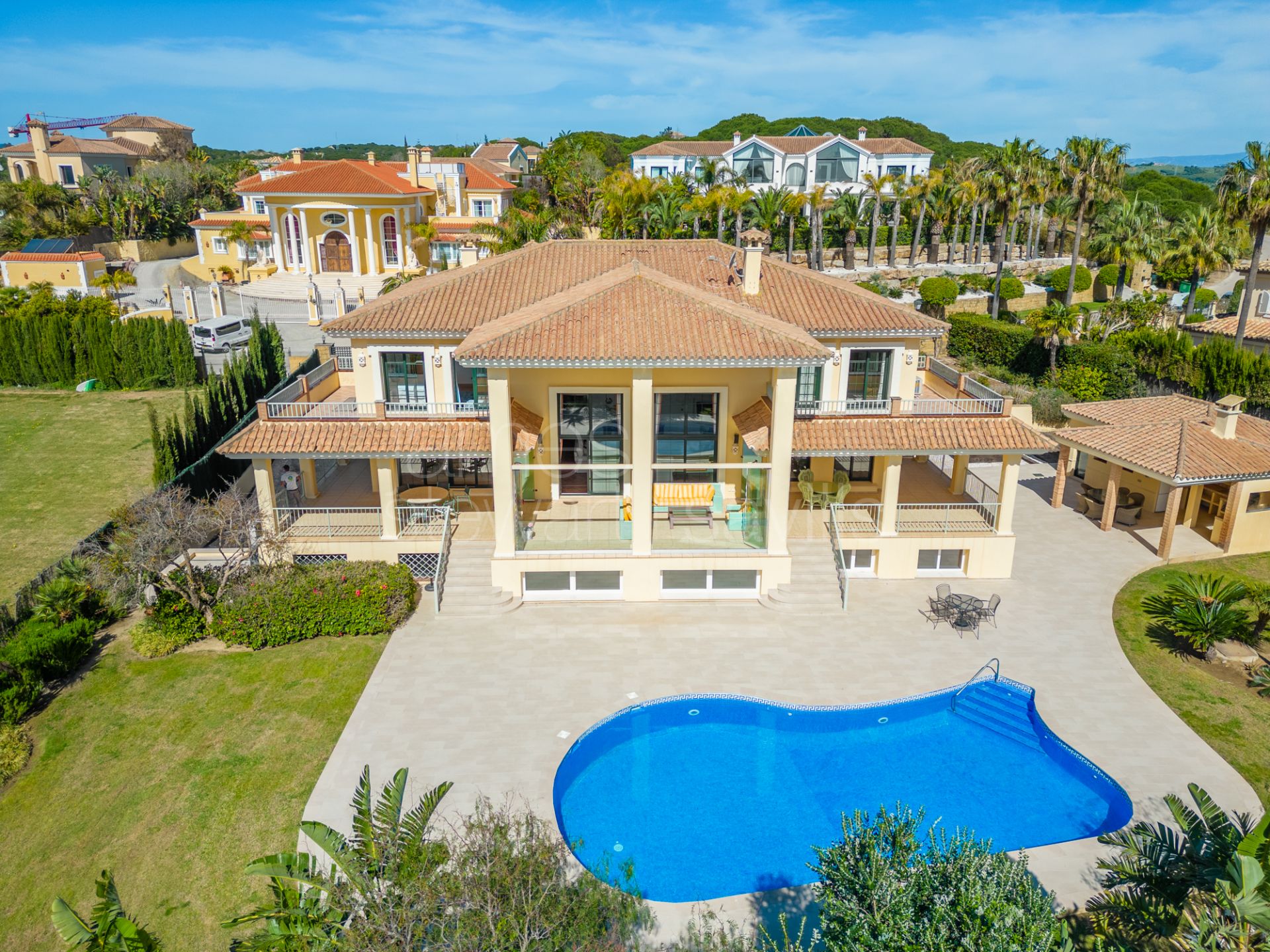 Villa with Sea Views near So-Sotogrande Hotel and Almenara Golf Course