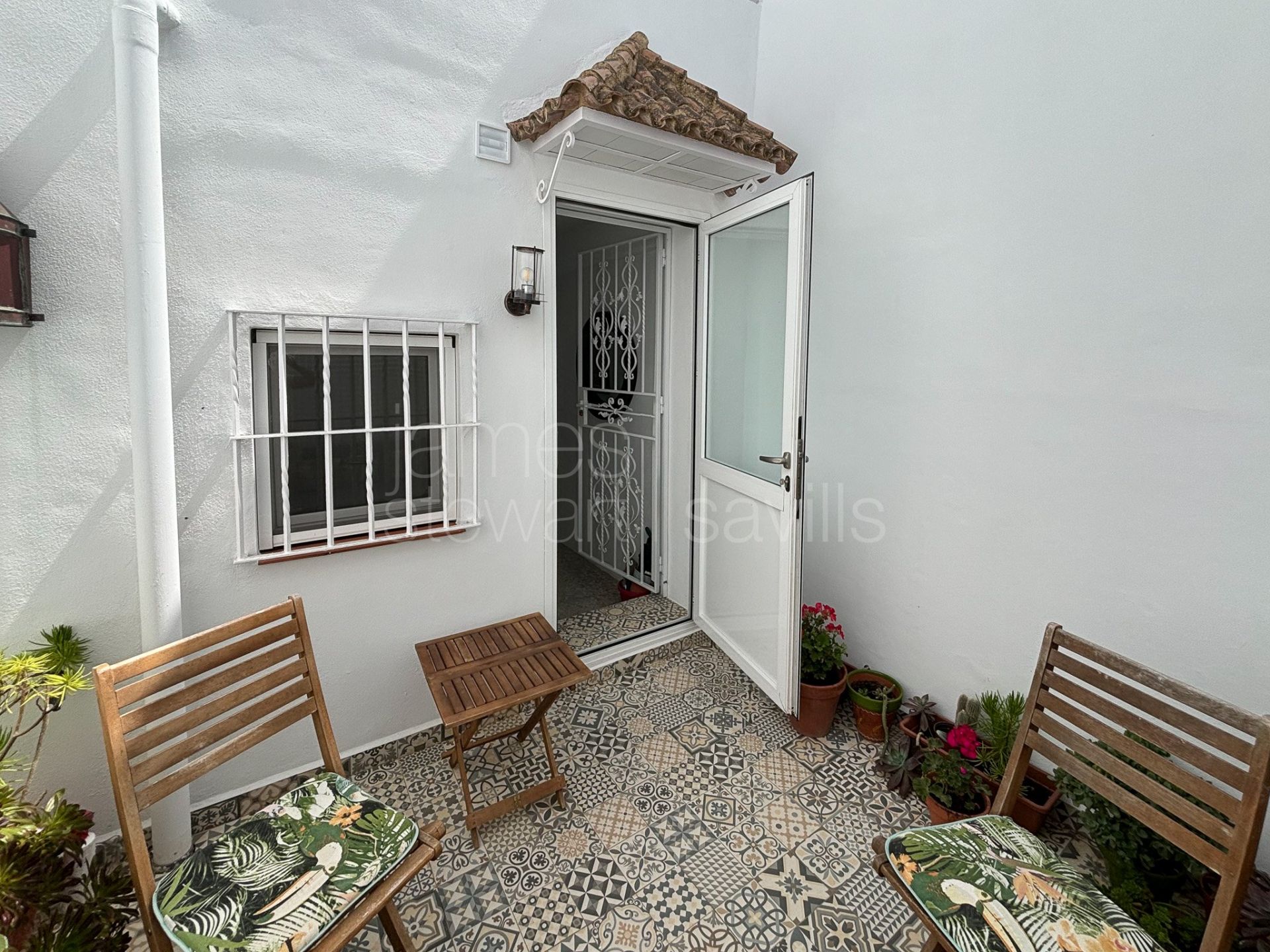 Casa de la Luz: An Architectural Gem with Picturesque Views and Living History, Medina Sidonia