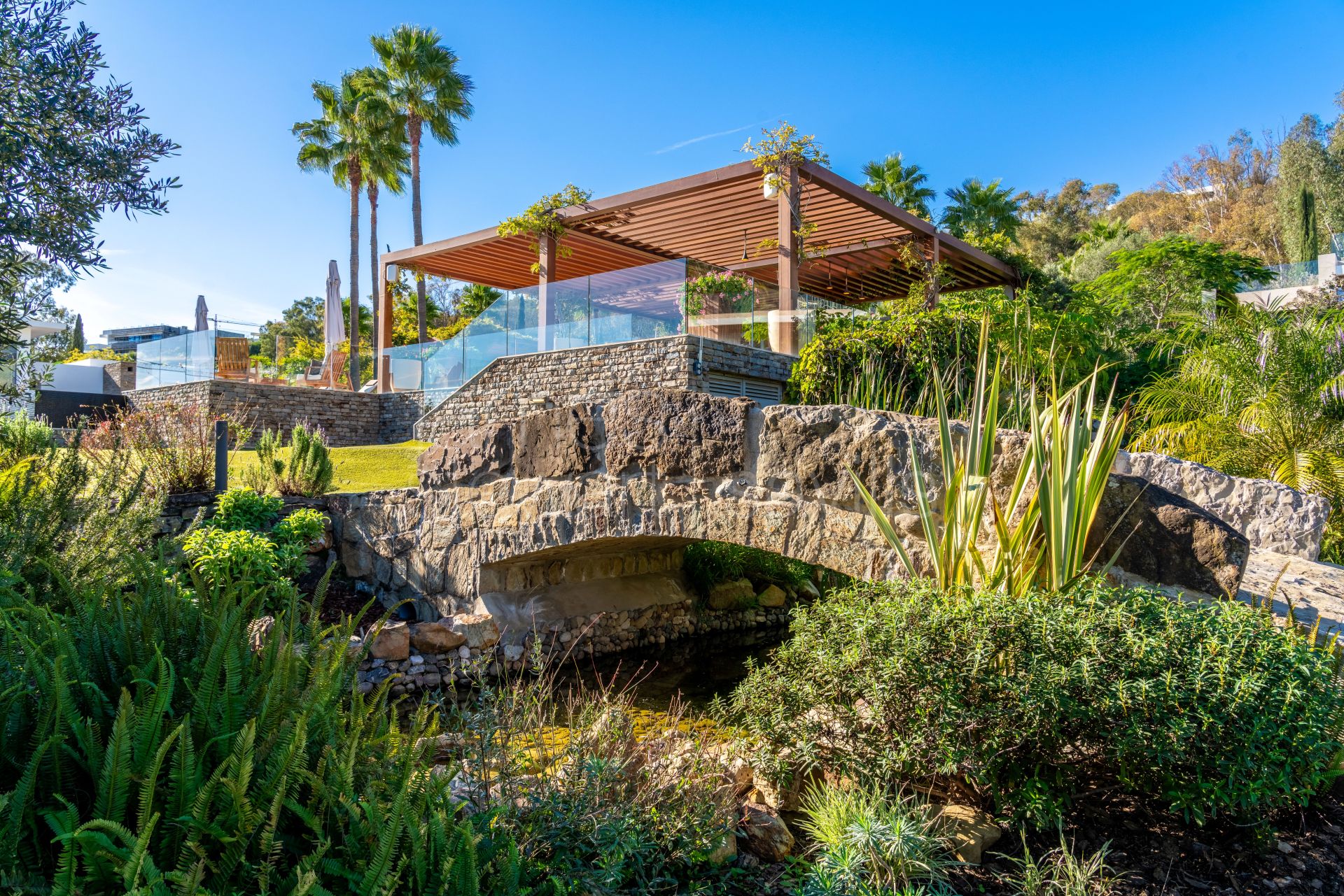 Villa Aquarius en La Reserva de Sotogrande – Privacidad, Vistas al Mar y Elegancia Atemporal en El Mirador