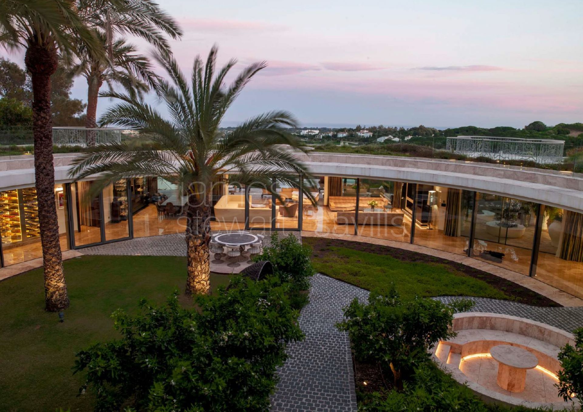 Villa Aquarius in La Reserva de Sotogrande – Privacy, Sea Views and Timeless Elegance in El Mirador