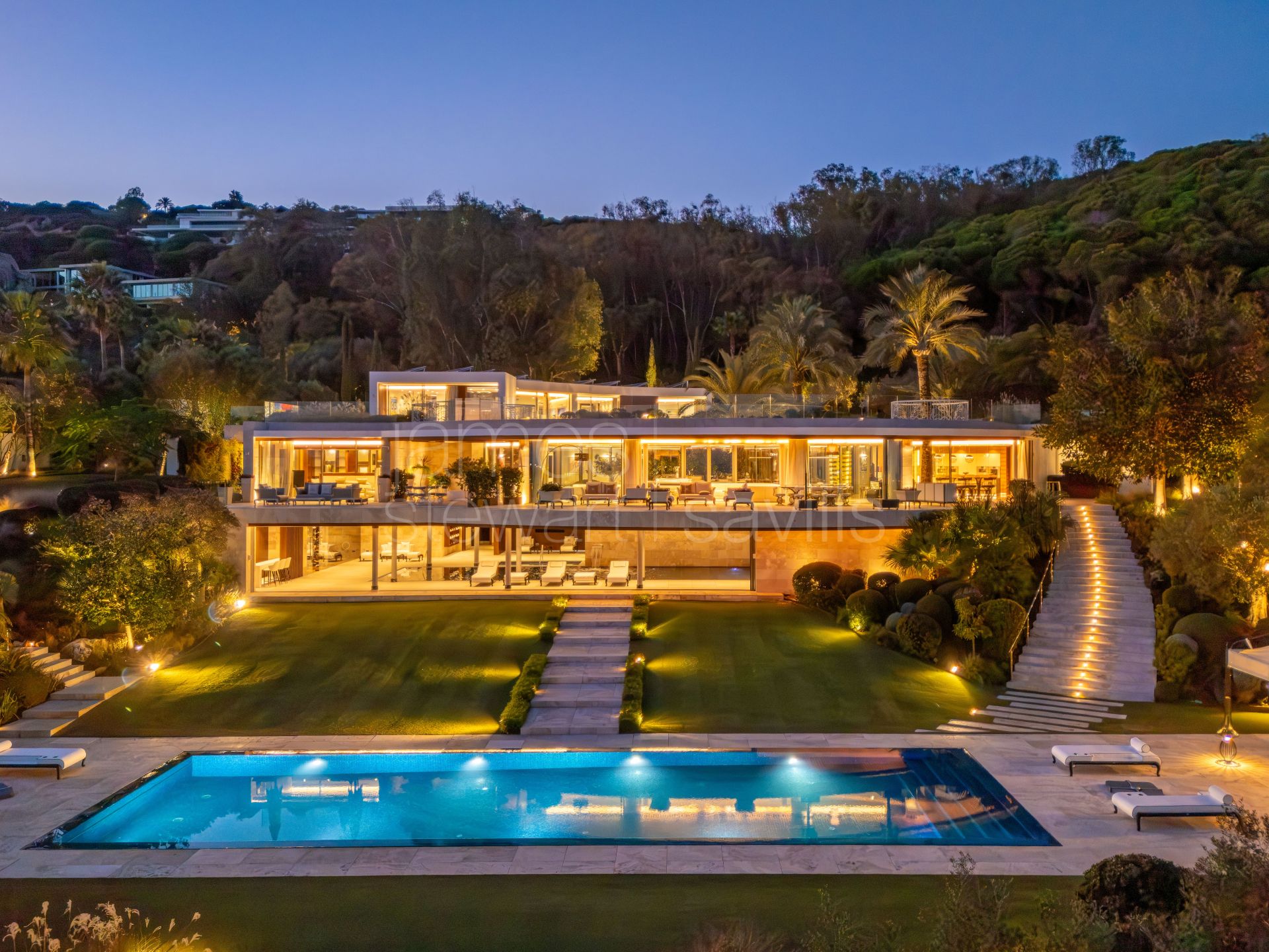 Villa Aquarius en La Reserva de Sotogrande – Privacidad, Vistas al Mar y Elegancia Atemporal en El Mirador