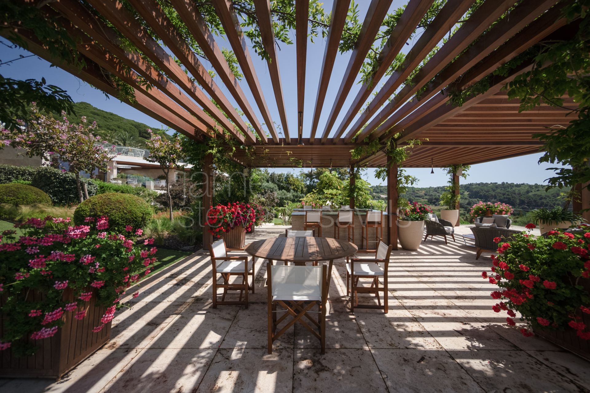 Villa Aquarius in La Reserva de Sotogrande – Privacy, Sea Views and Timeless Elegance in El Mirador