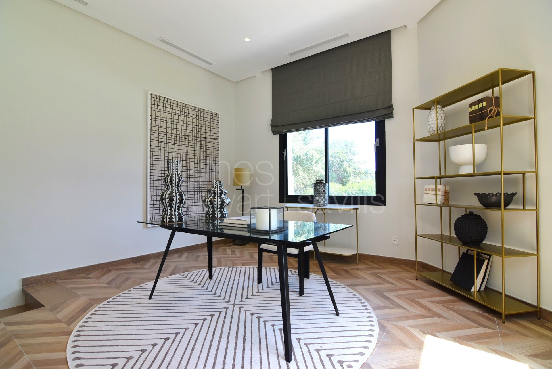 Stunningly renovated villa with guest suite in the C zone of Sotogrande