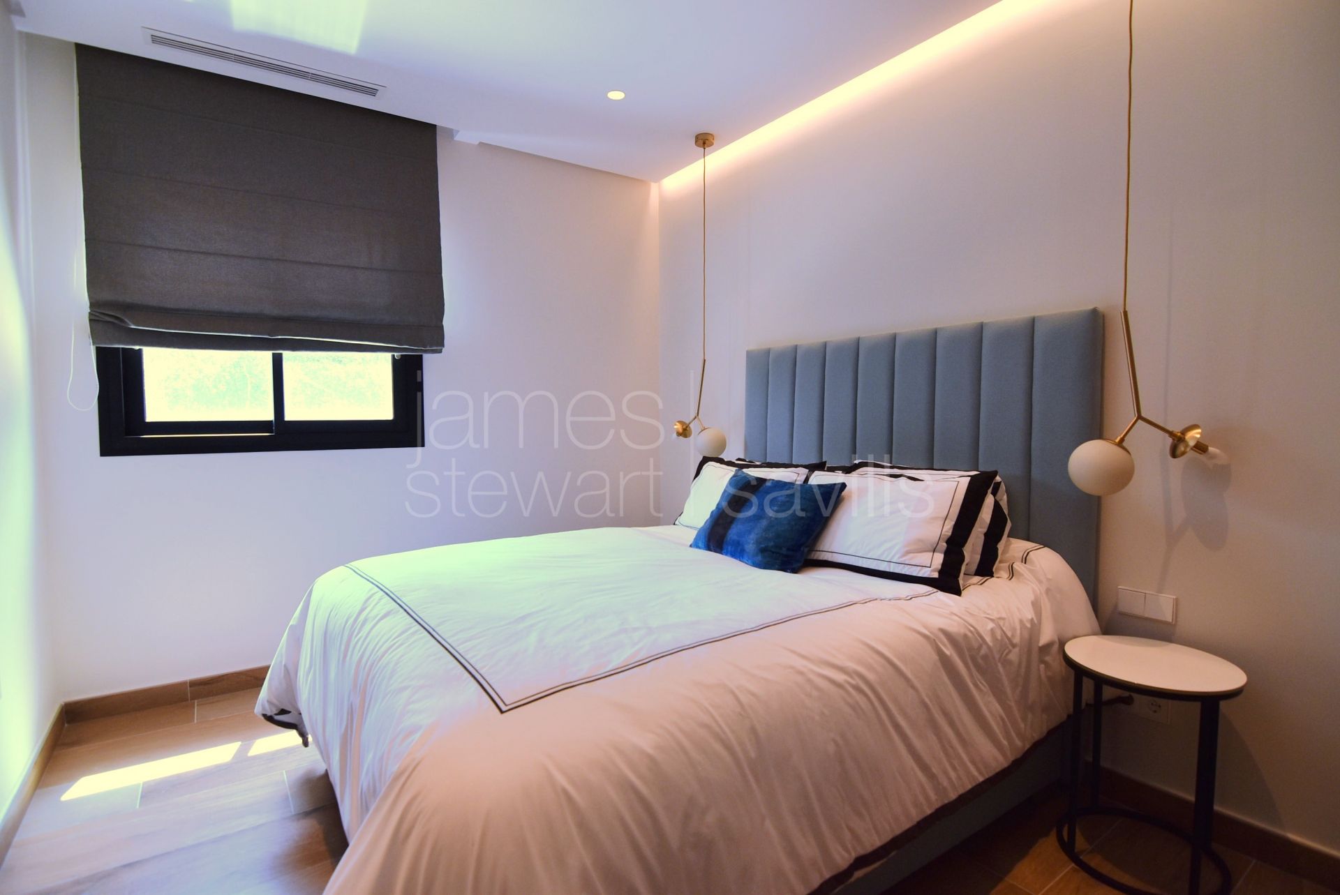 Stunningly renovated villa with guest suite in the C zone of Sotogrande