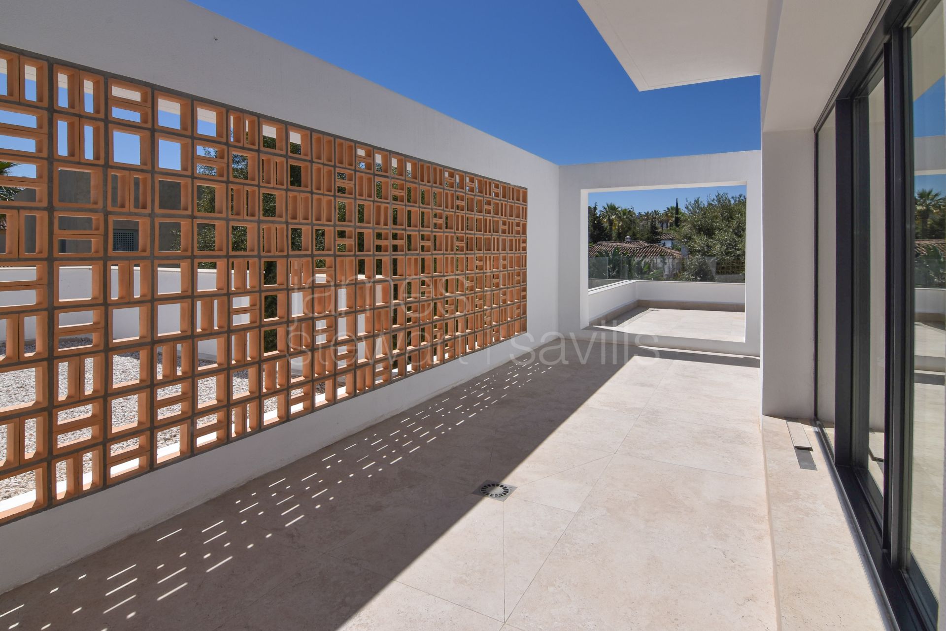 Nueva construcción villa contemporánea con Diseño Sostenible en Sotogrande Costa