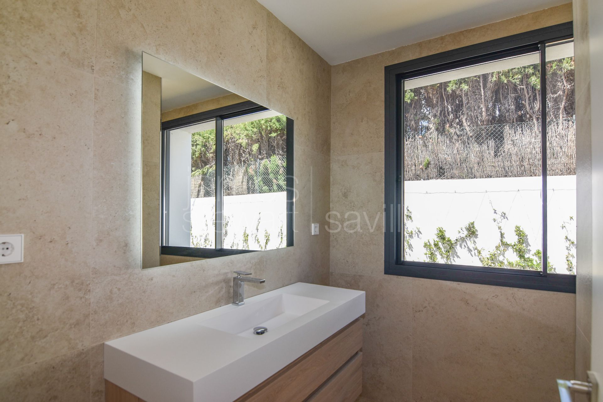 Nueva construcción villa contemporánea con Diseño Sostenible en Sotogrande Costa