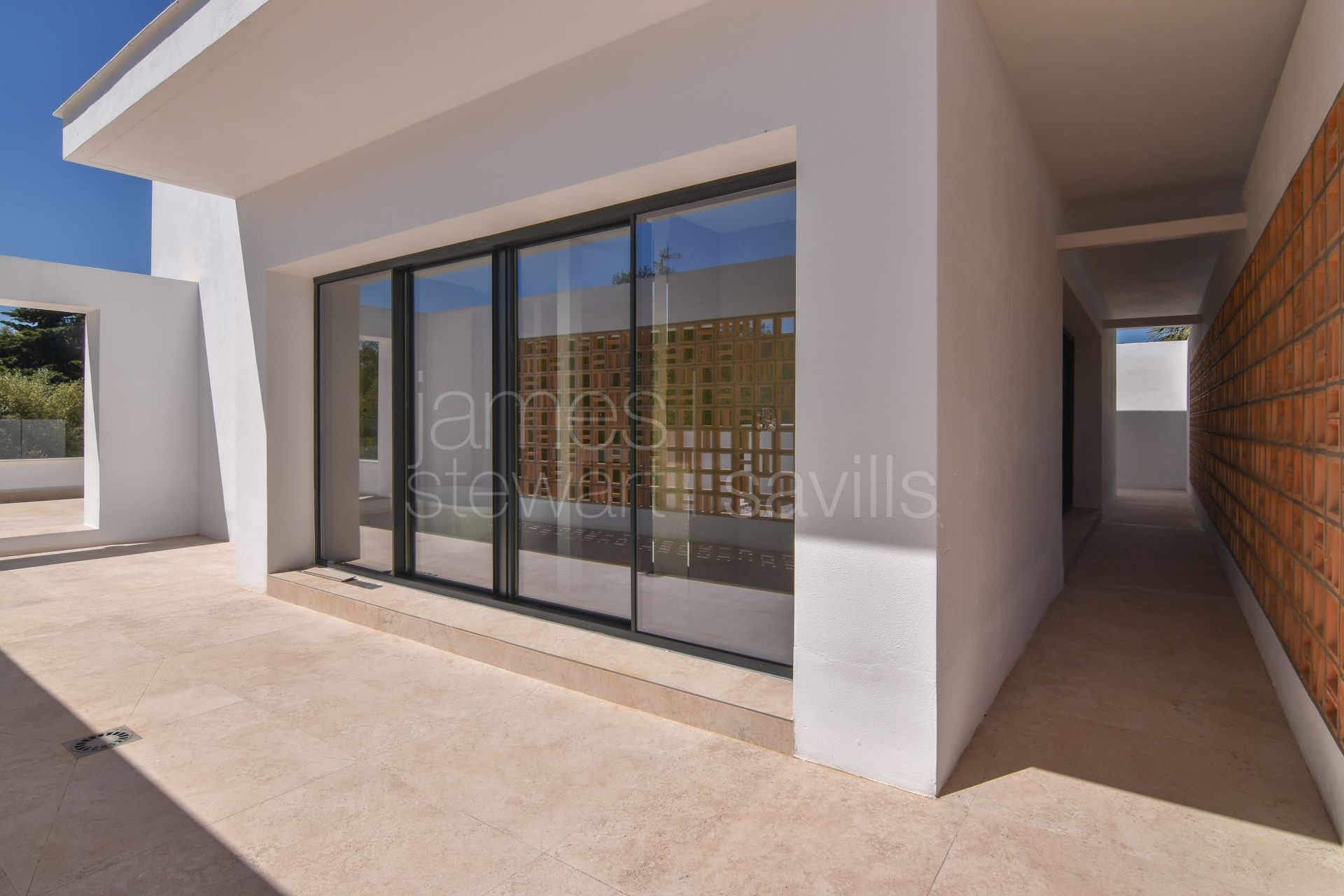 Nueva construcción villa contemporánea con Diseño Sostenible en Sotogrande Costa