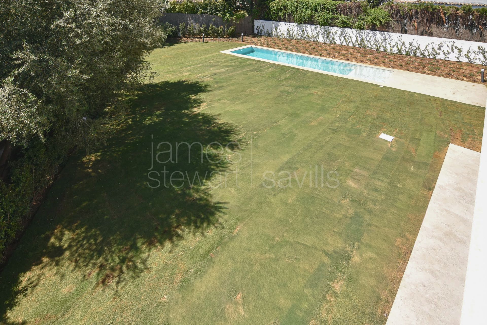 Nueva construcción villa contemporánea con Diseño Sostenible en Sotogrande Costa