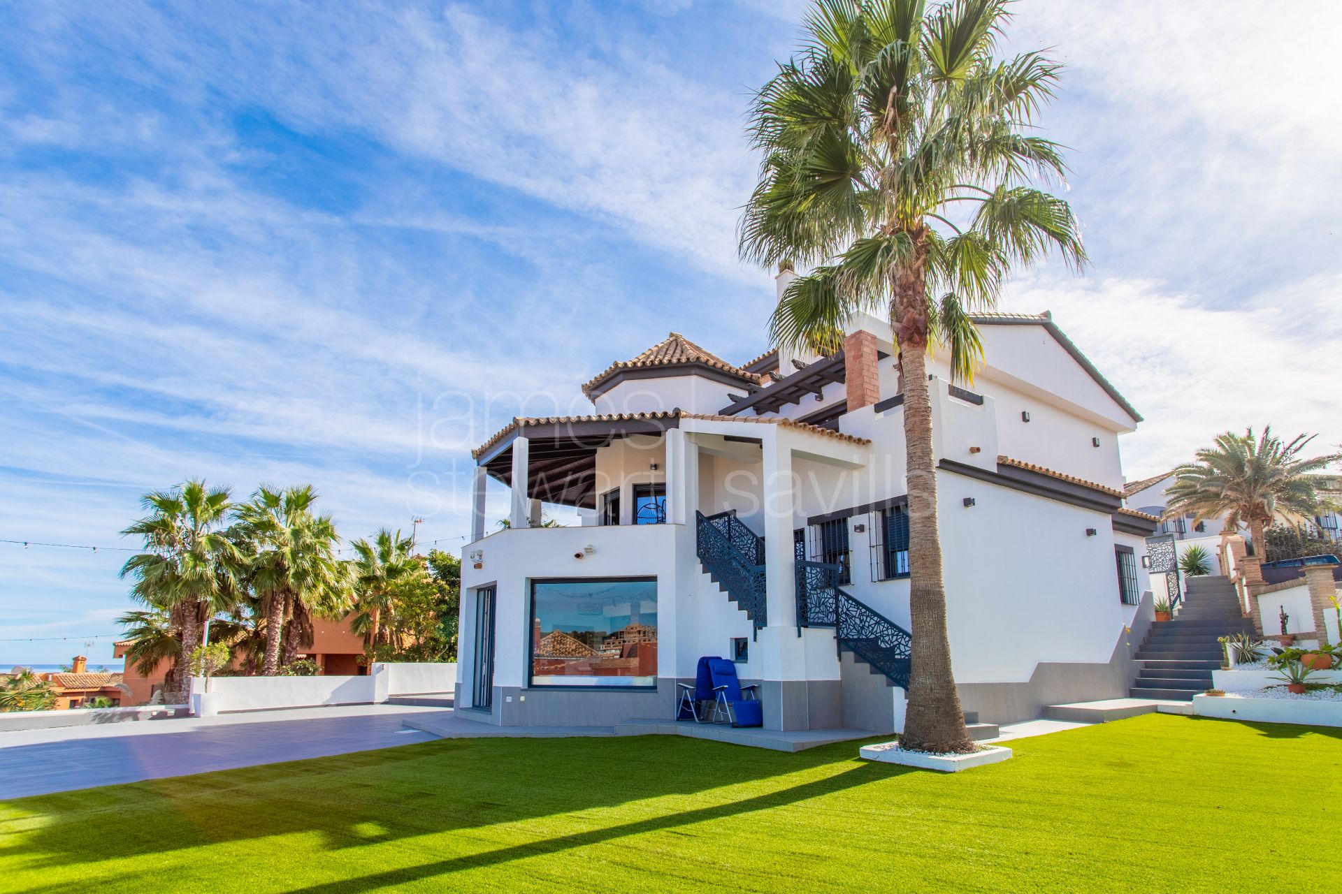 Fantastic Villa in Alcaidesa Costa, Cadiz