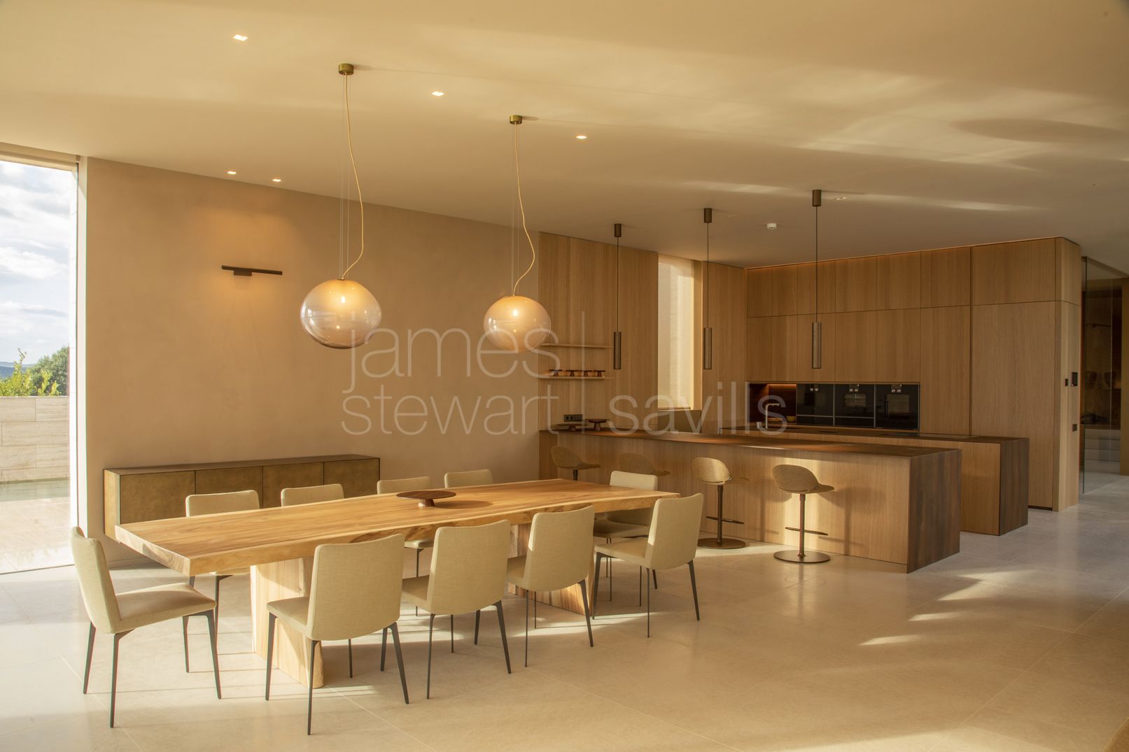 Exceptional Contemporary Villa with Panoramic Sea, Golf and Mountain Views in La Reserva, Sotogrande