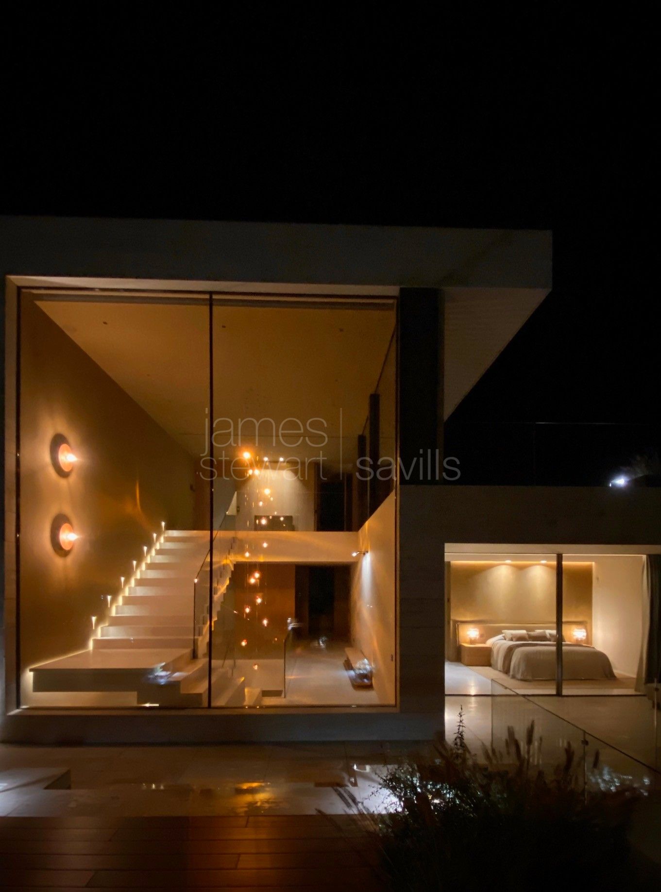 Exceptional Contemporary Villa with Panoramic Sea, Golf and Mountain Views in La Reserva, Sotogrande