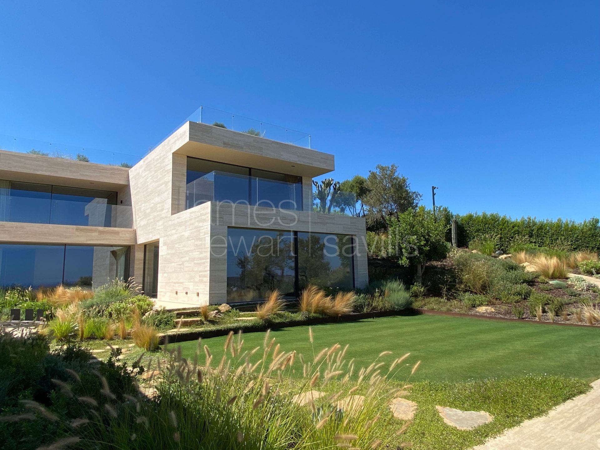 Exceptional Contemporary Villa with Panoramic Sea, Golf and Mountain Views in La Reserva, Sotogrande